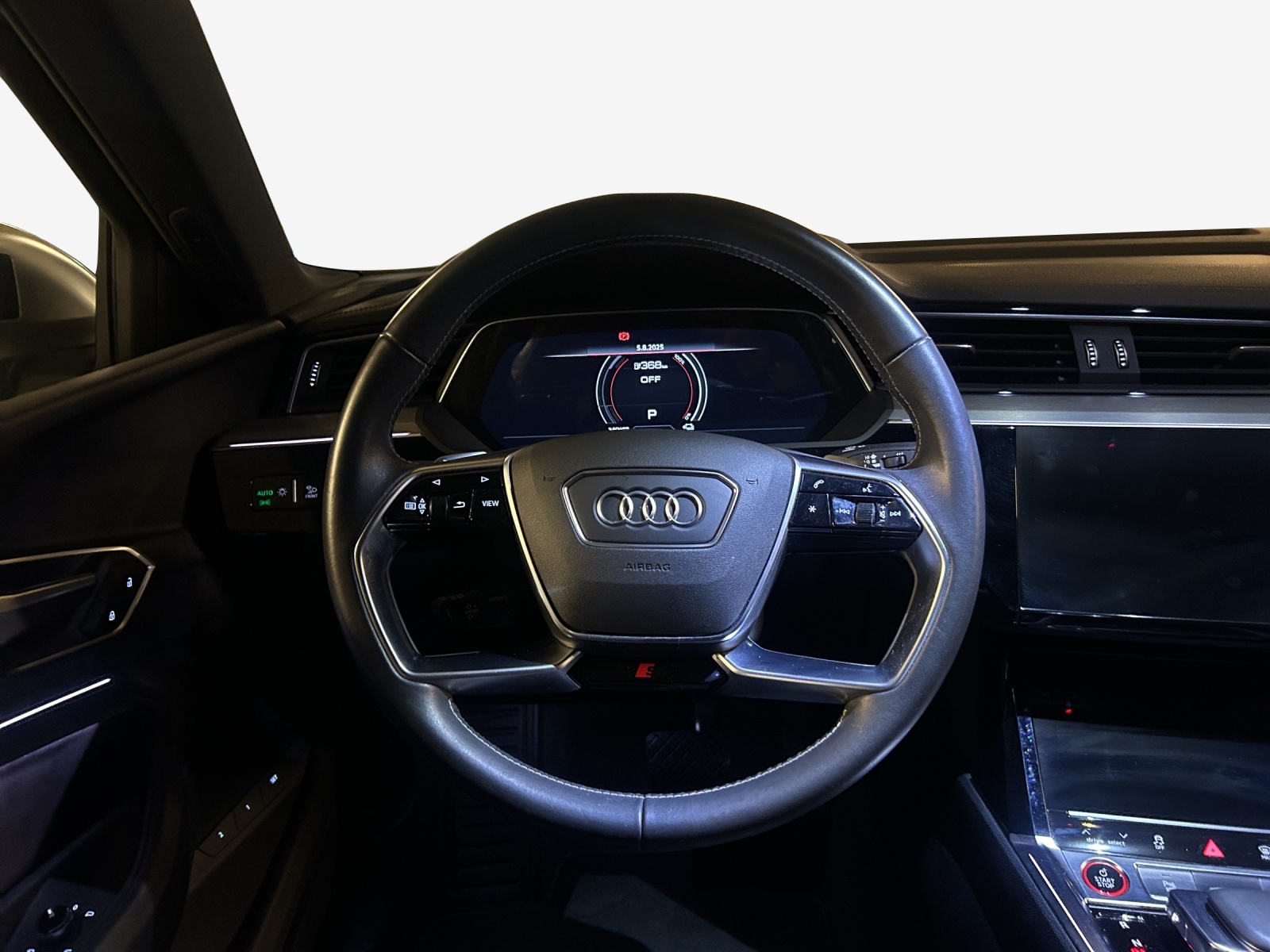 AUDI e-tron S Sportback quattro-image-9