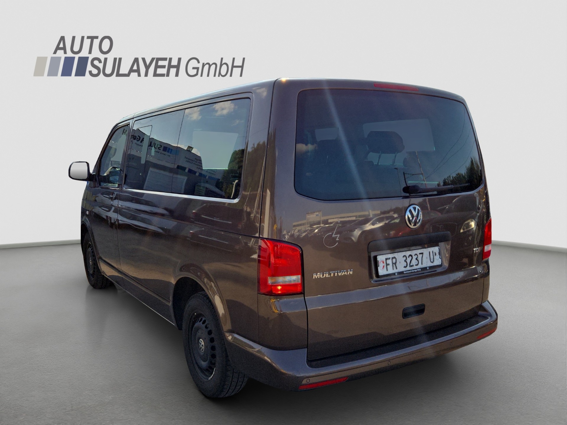 VW T5 Multivan 2.0 TDI CR Startline DSG-image-11
