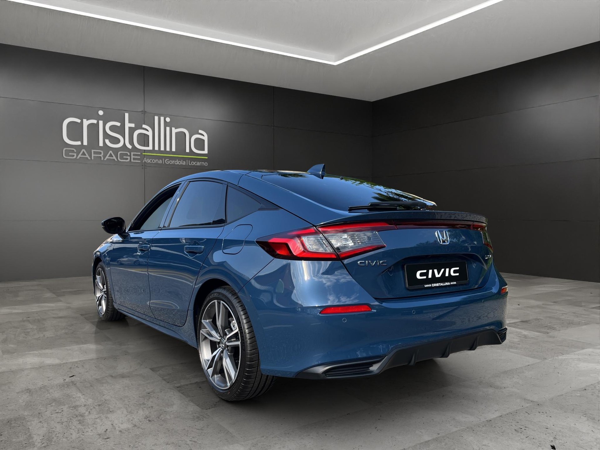 HONDA Civic 2.0 i-MMD Advance-showroom-element-2