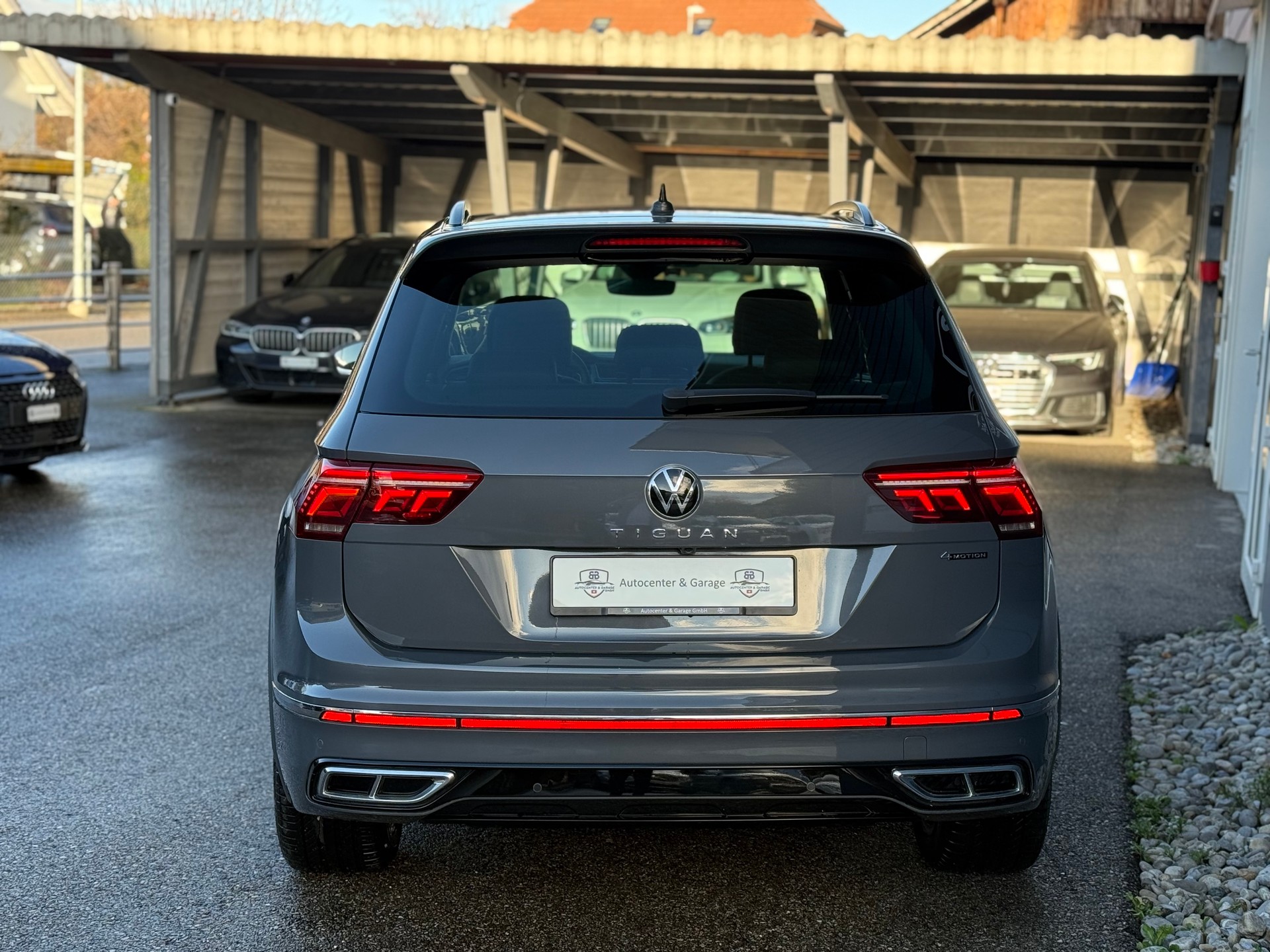 VW Tiguan 2.0TSI R-Line 4Motion DSG-image-6
