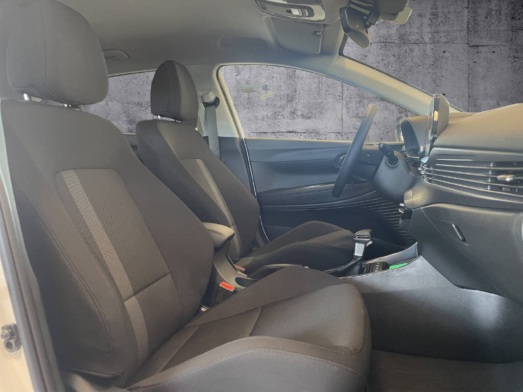 HYUNDAI i20 1.0 T-GDi Vertex-image-12