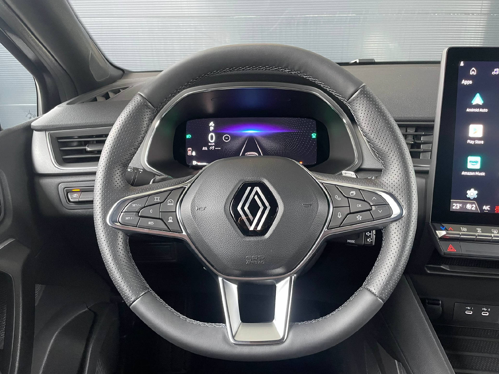 RENAULT Captur 1.3 TCe 160 techno EDC-image-6