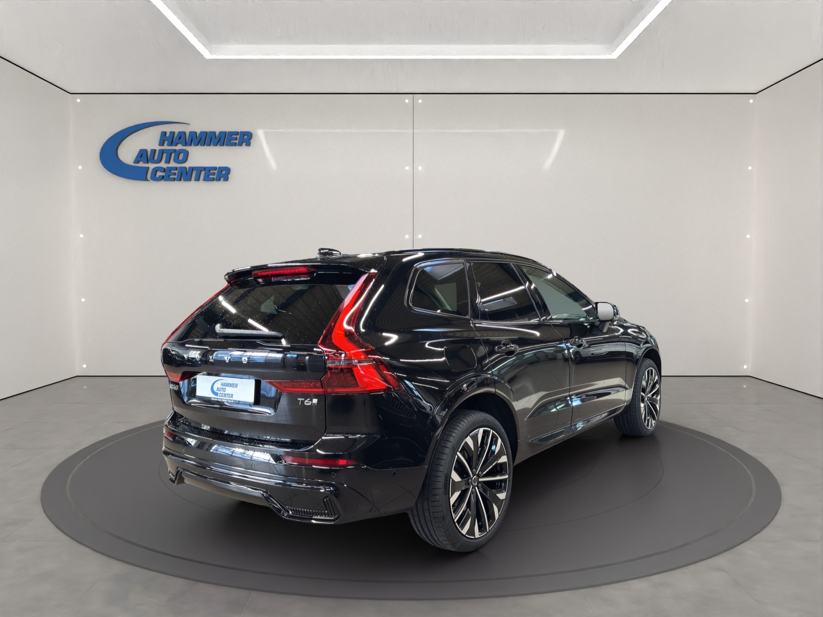 VOLVO XC60 2.0 T6 TE Ultra Dark eAWD-image-4