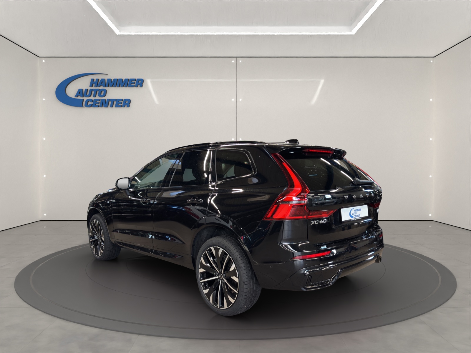 VOLVO XC60 2.0 T6 TE Ultra Dark eAWD-image-2