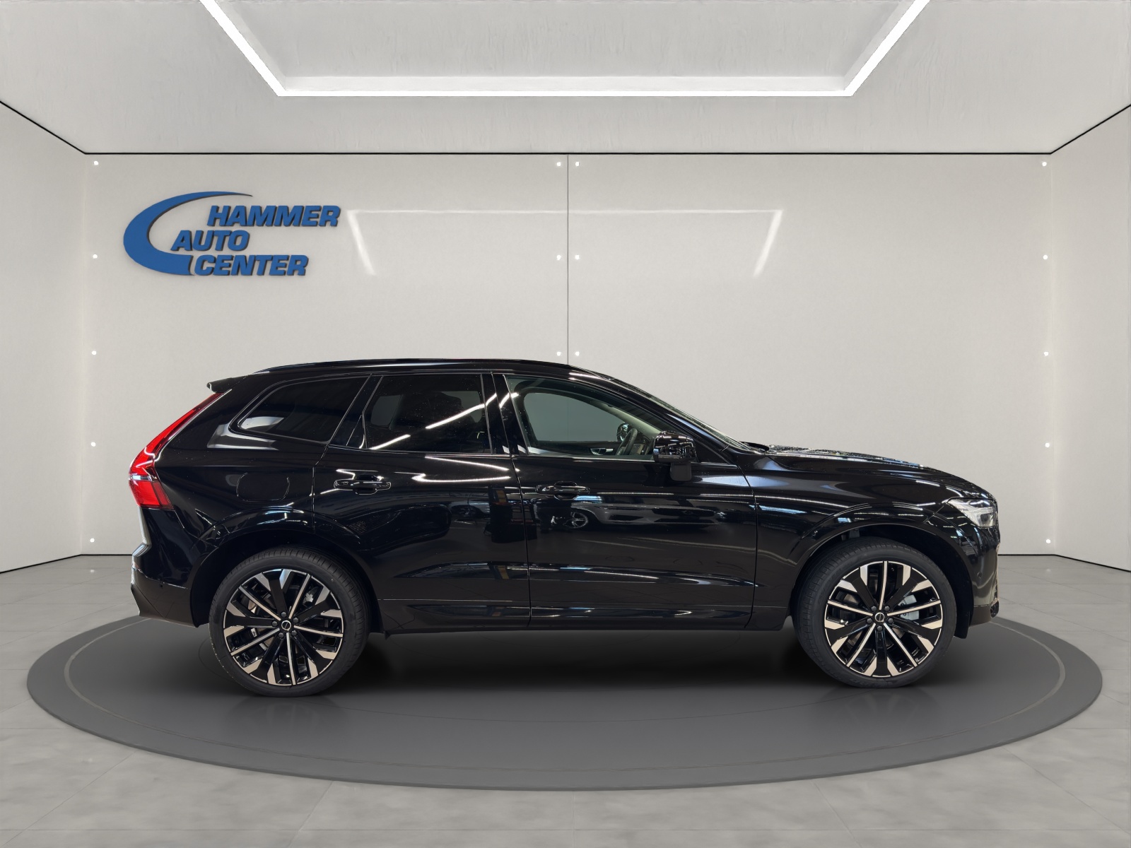 VOLVO XC60 2.0 T6 TE Ultra Dark eAWD-image-5