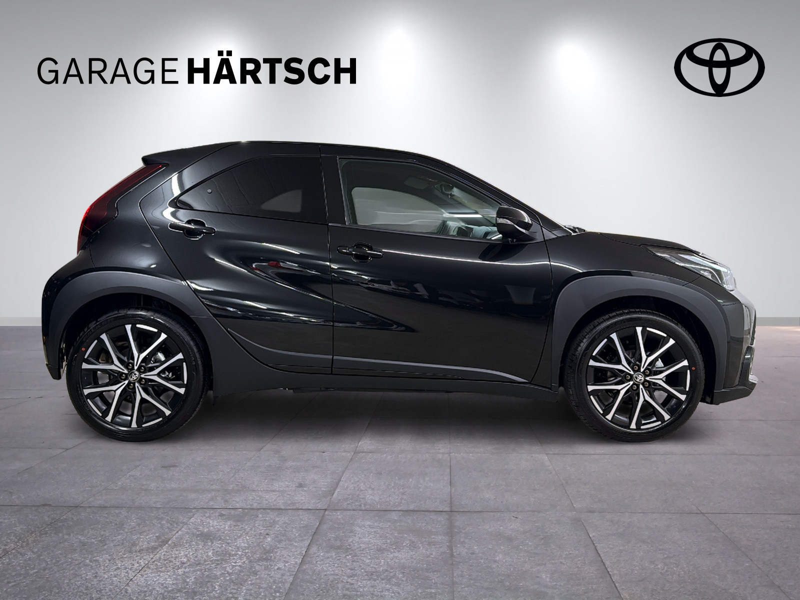 TOYOTA Aygo X 1.5 VVT-i HSD GR Sport-image-7
