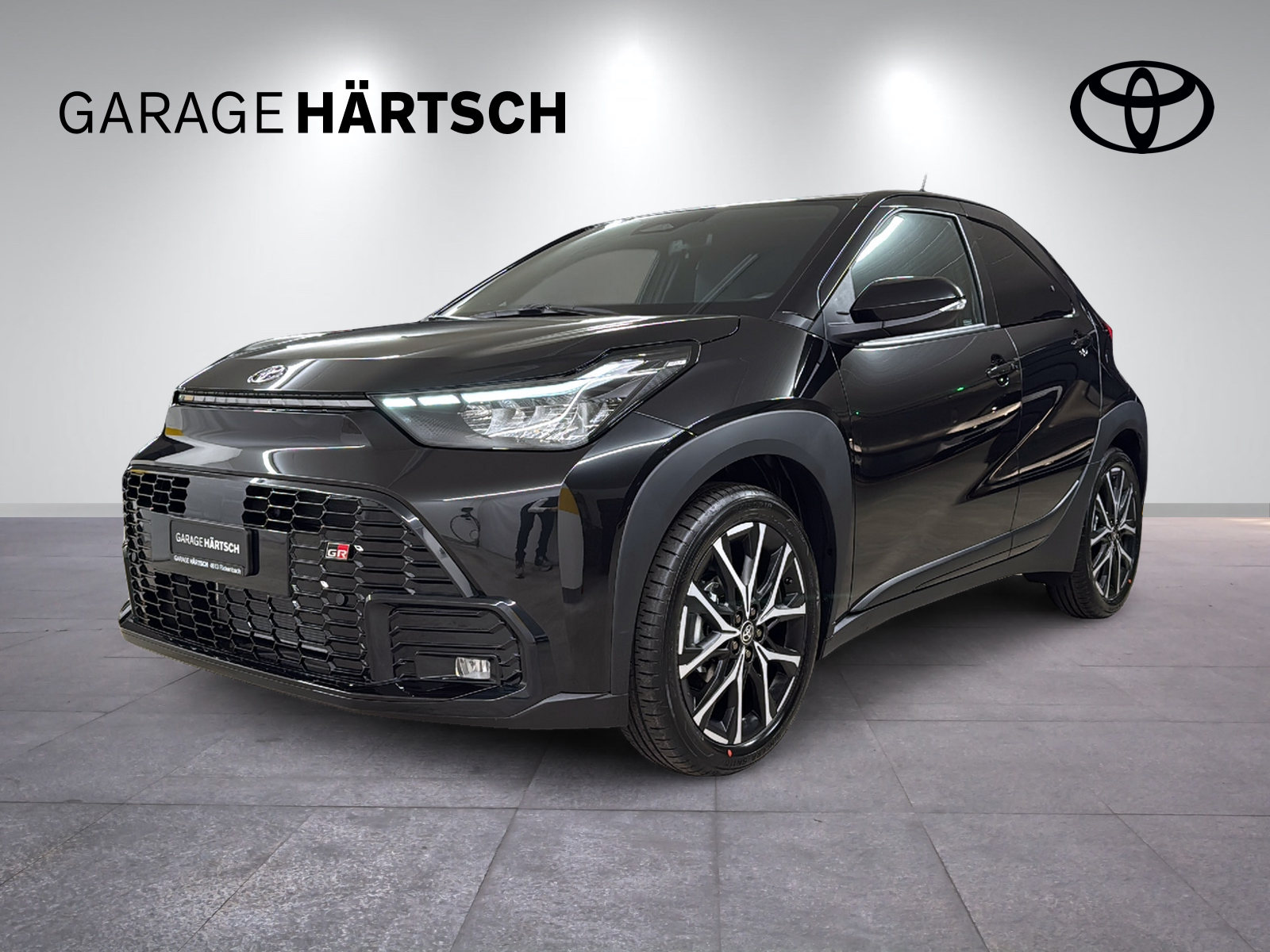 TOYOTA Aygo X 1.5 VVT-i HSD GR Sport-image-0