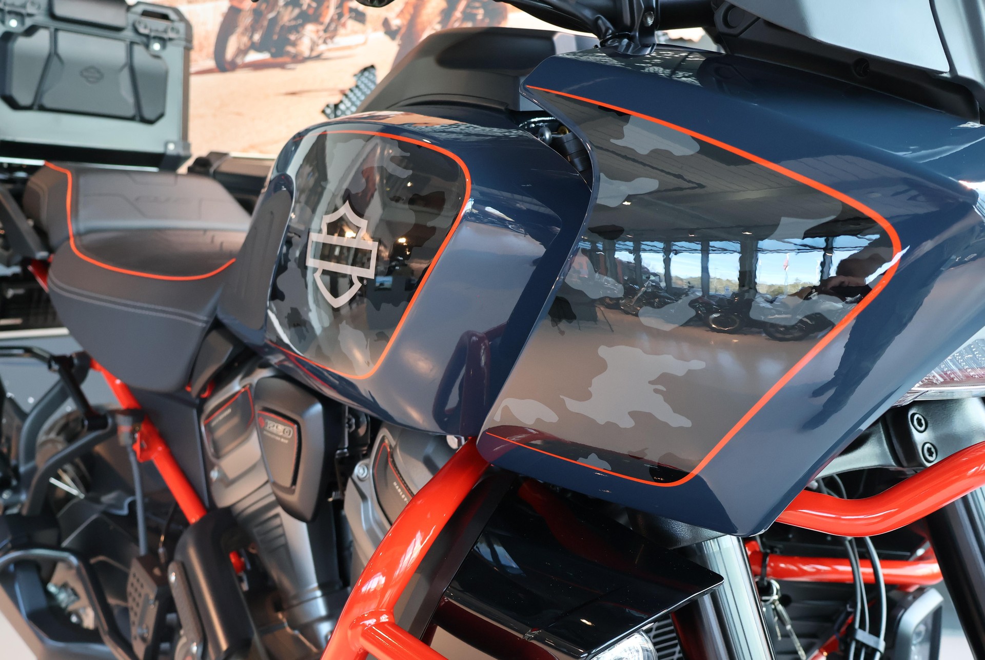 HARLEY-DAVIDSON RA1250SE Pan America 1250 CVO-image-1