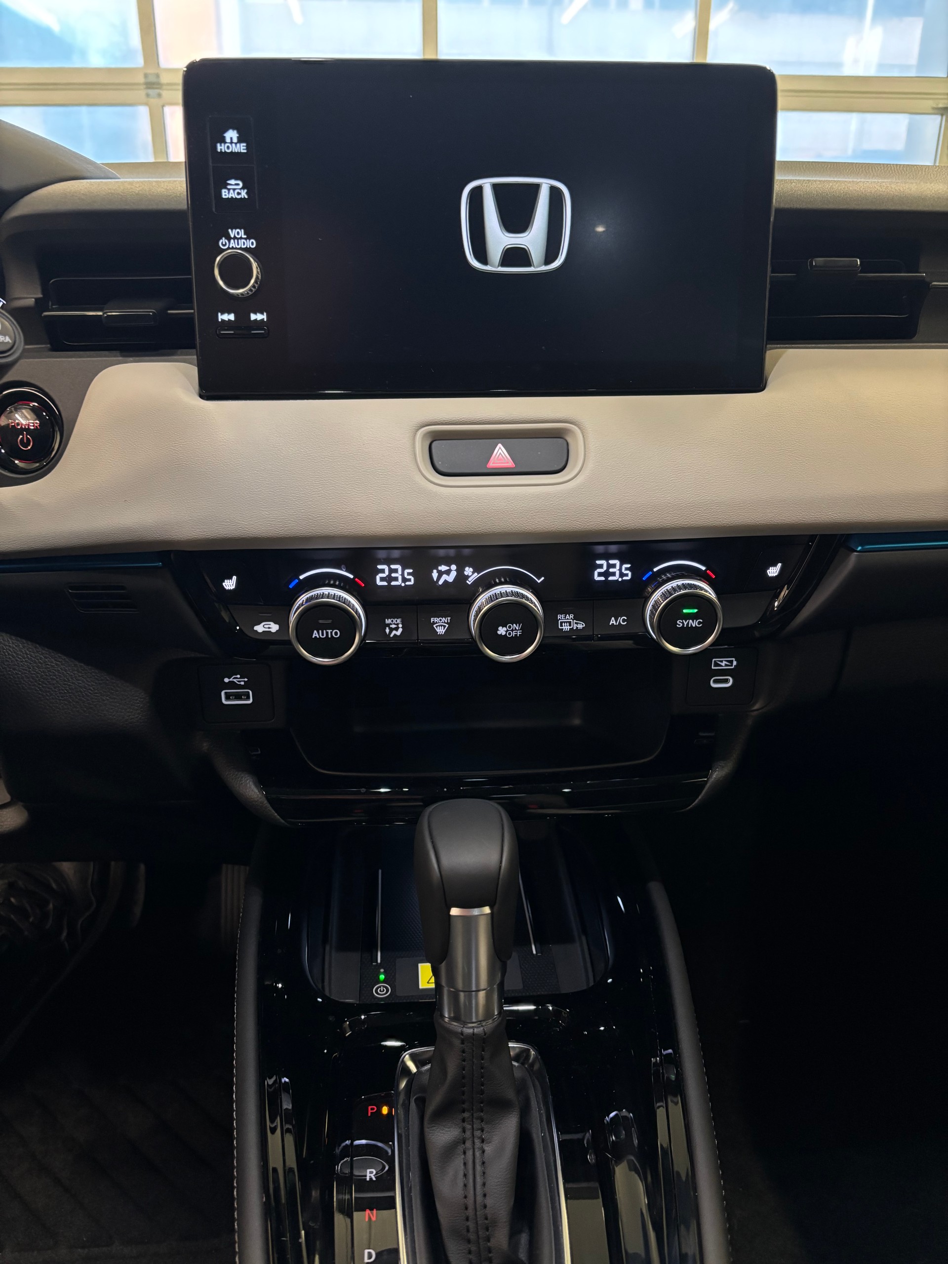 HONDA HR-V 1.5i-MMD Advance Style CVT-image-8
