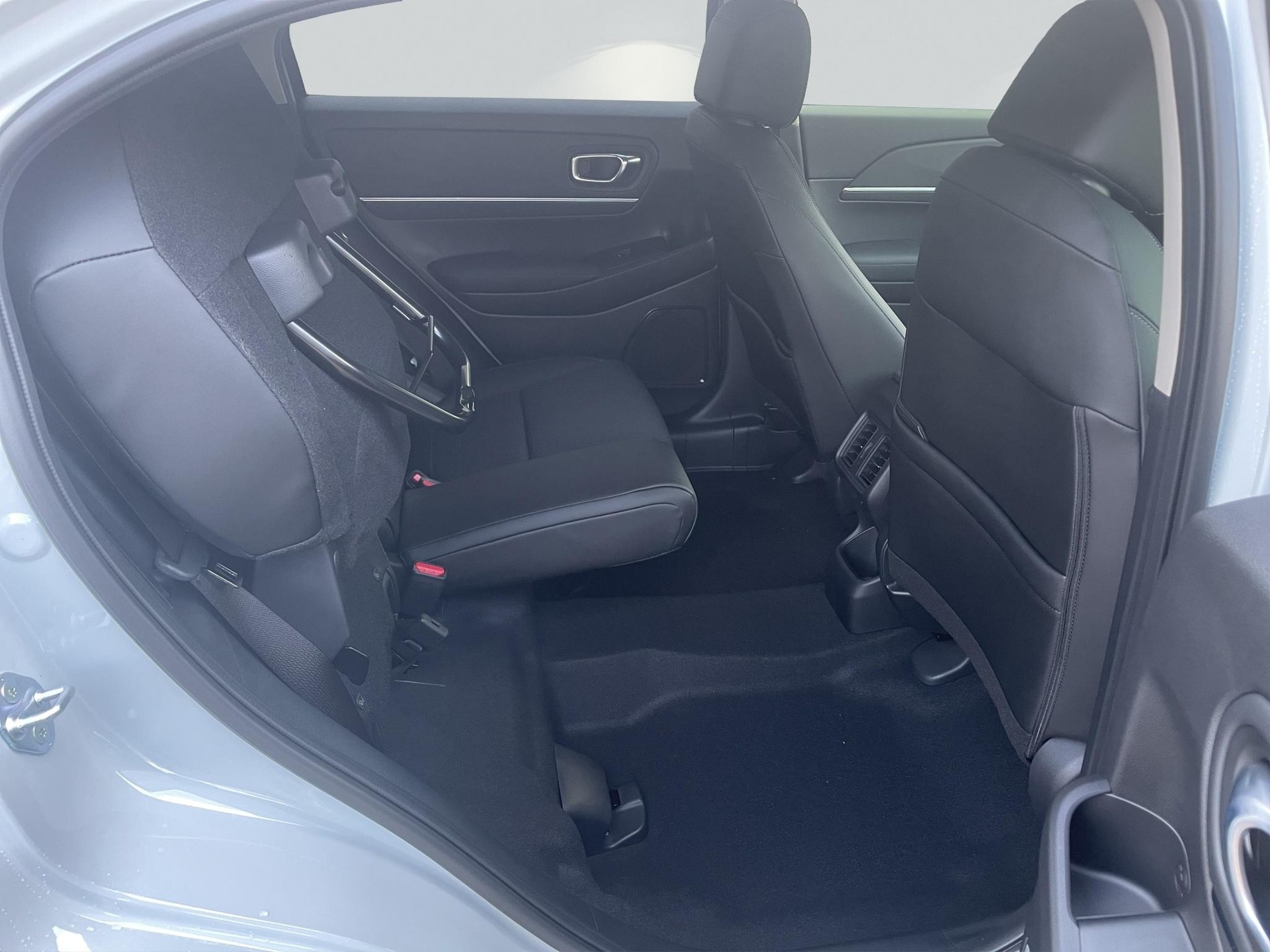 HONDA HR-V 1.5 i-MMD Advance-image-13