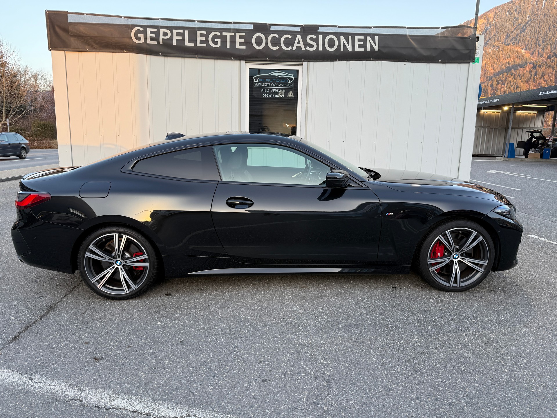 BMW M440i xDrive 48V Coupé Steptronic-showroom-element-2