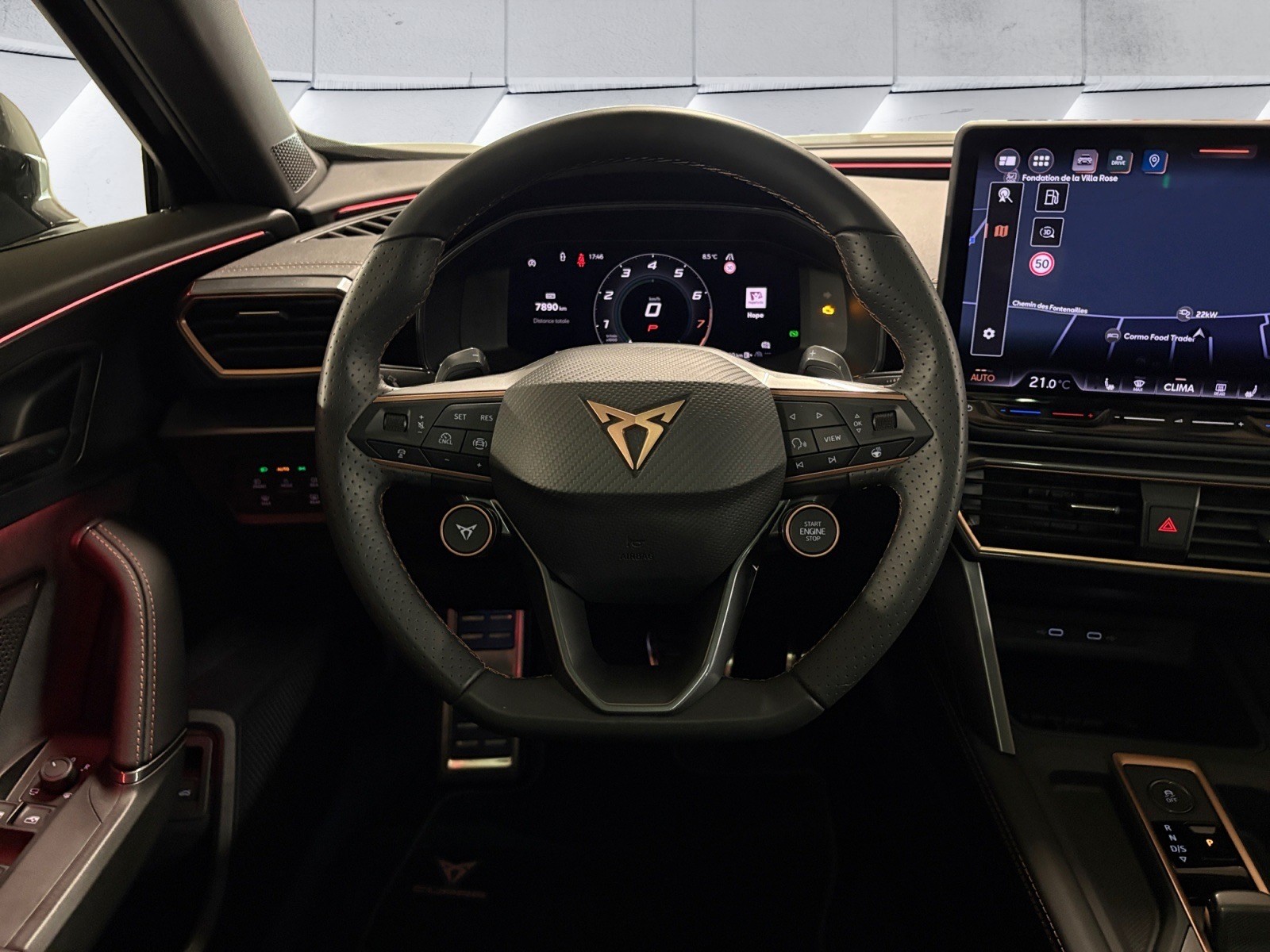 CUPRA Formentor 1.5 e-HYBRID pHEV VZ DSG/Pack Immersive/ Pack Intellignent Drive / Pack Pure Perfomance / Pack Skyline-image-9