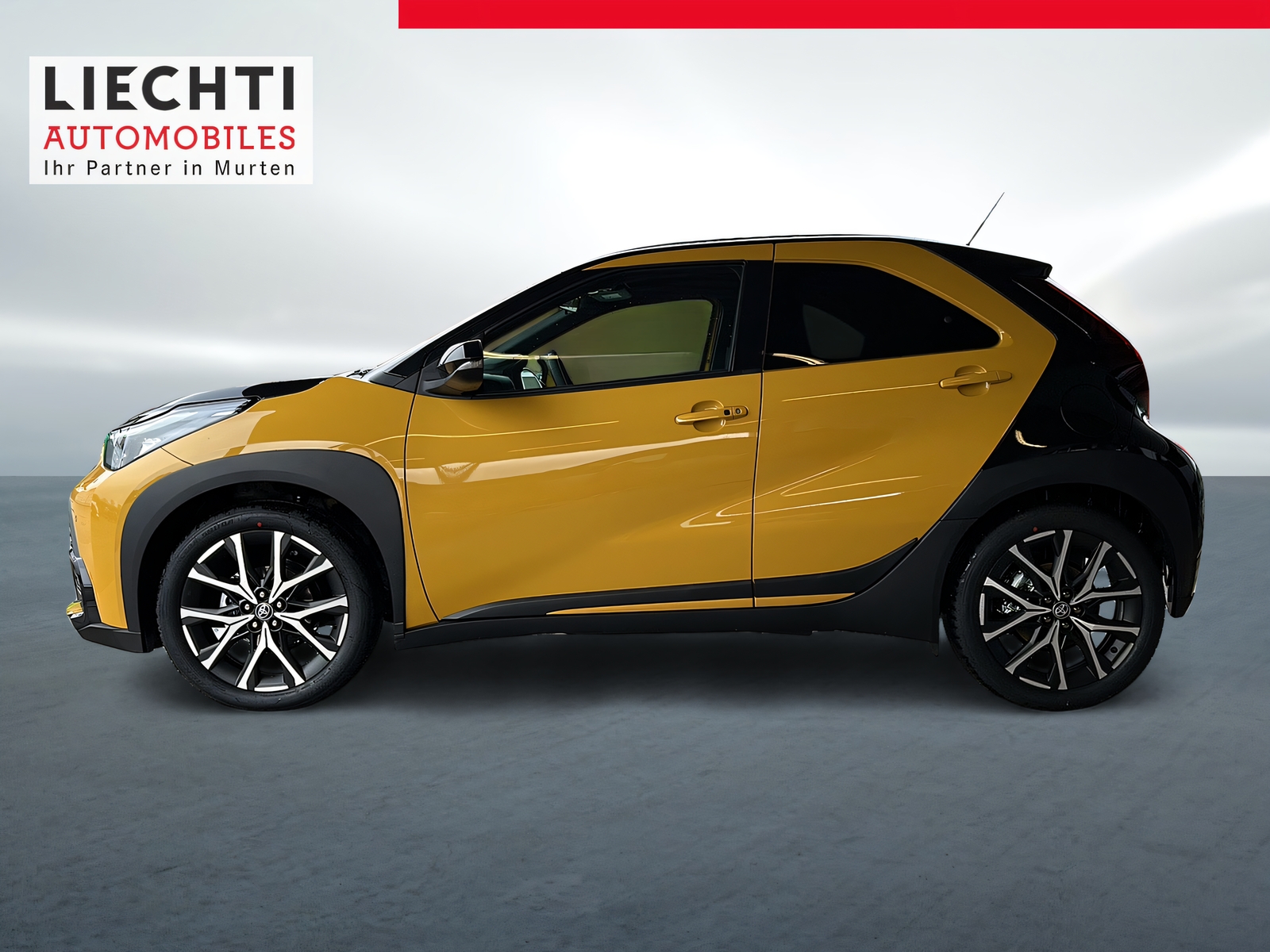 TOYOTA Aygo X 1.5 GR Sport e-CVT-image-2