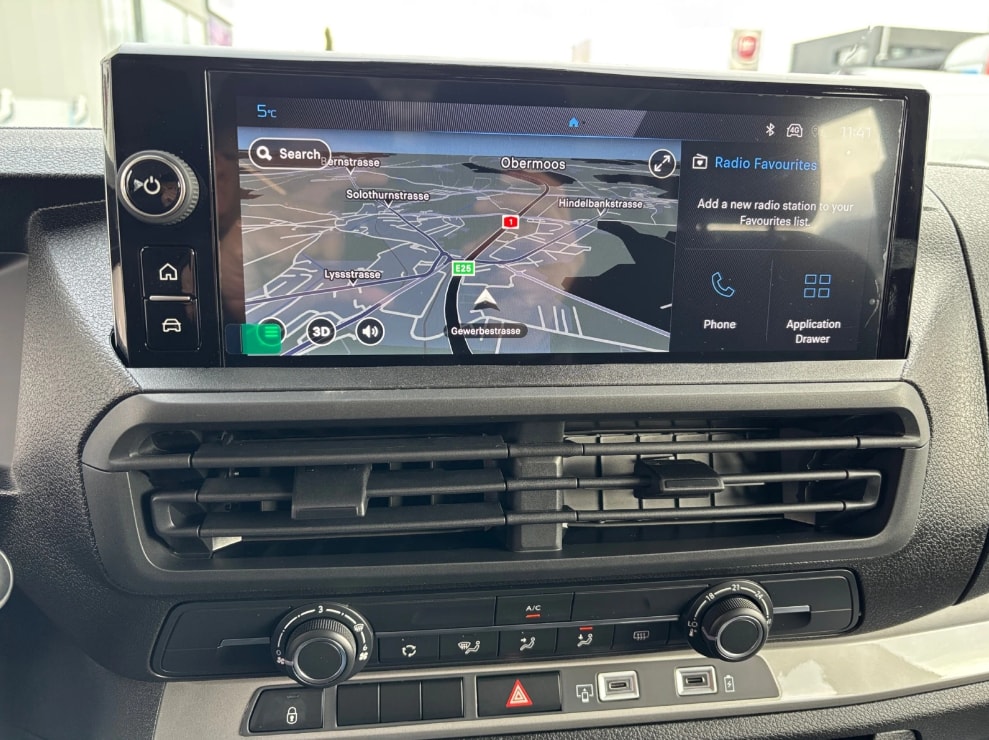 PEUGEOT Expert 2.0 BlueHDi 145 S&S Vertiefte Kabine Long-image-15