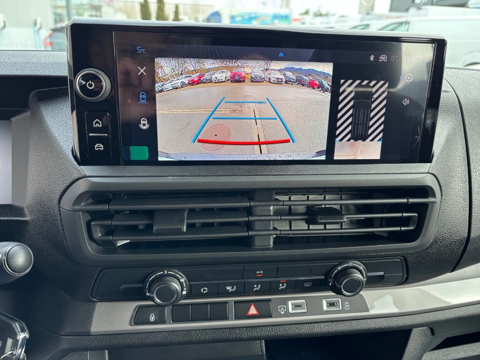 PEUGEOT Expert 2.0 BlueHDi 145 S&S Vertiefte Kabine Long-image-14