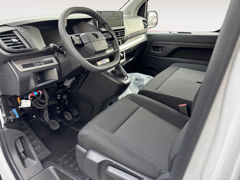 PEUGEOT Expert 2.0 BlueHDi 145 S&S Vertiefte Kabine Long-image-8