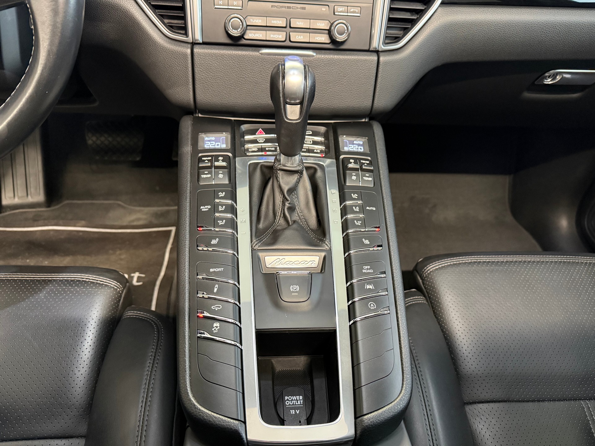 PORSCHE Macan S Diesel PDK-image-11