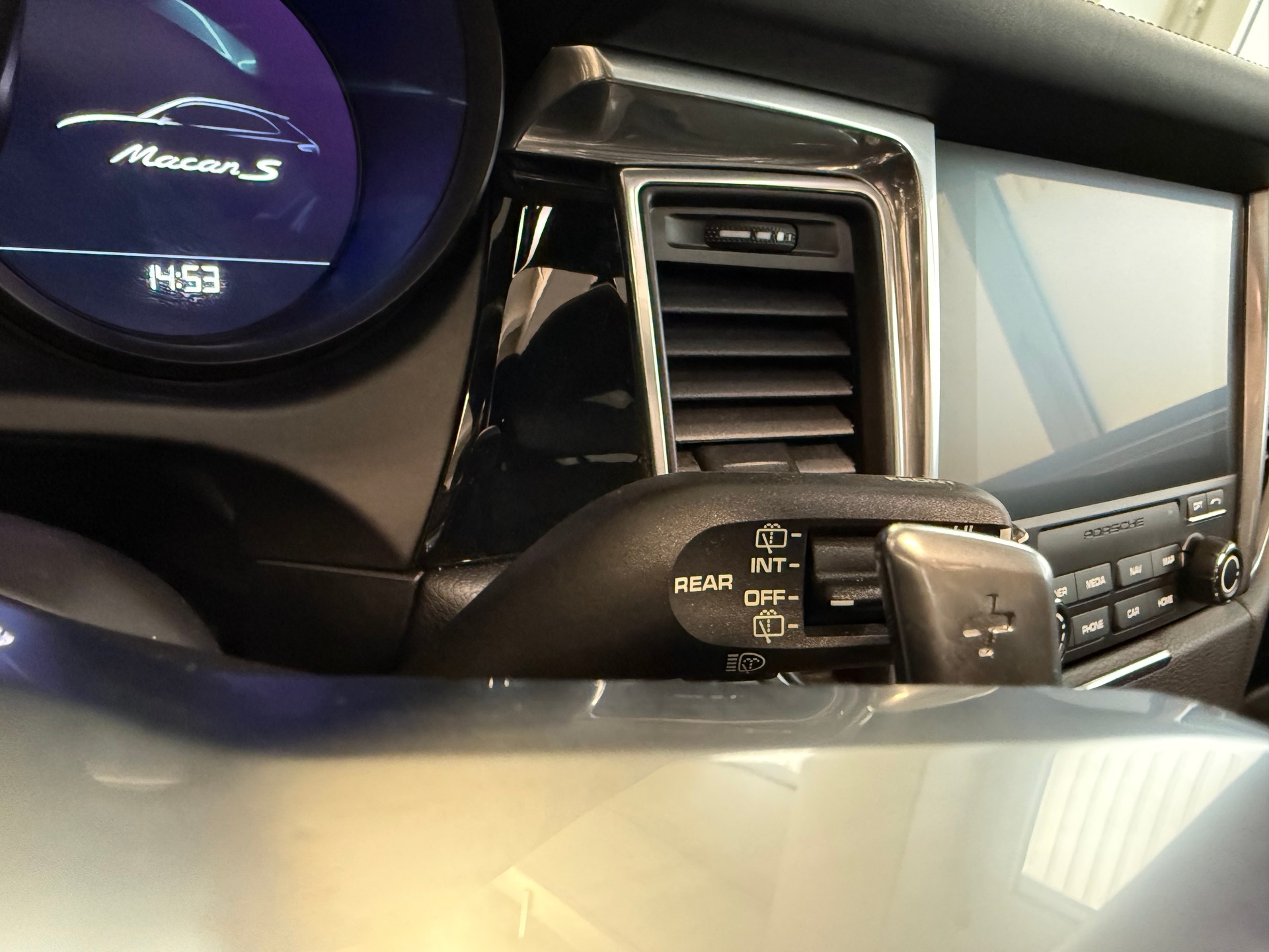 PORSCHE Macan S Diesel PDK-image-9
