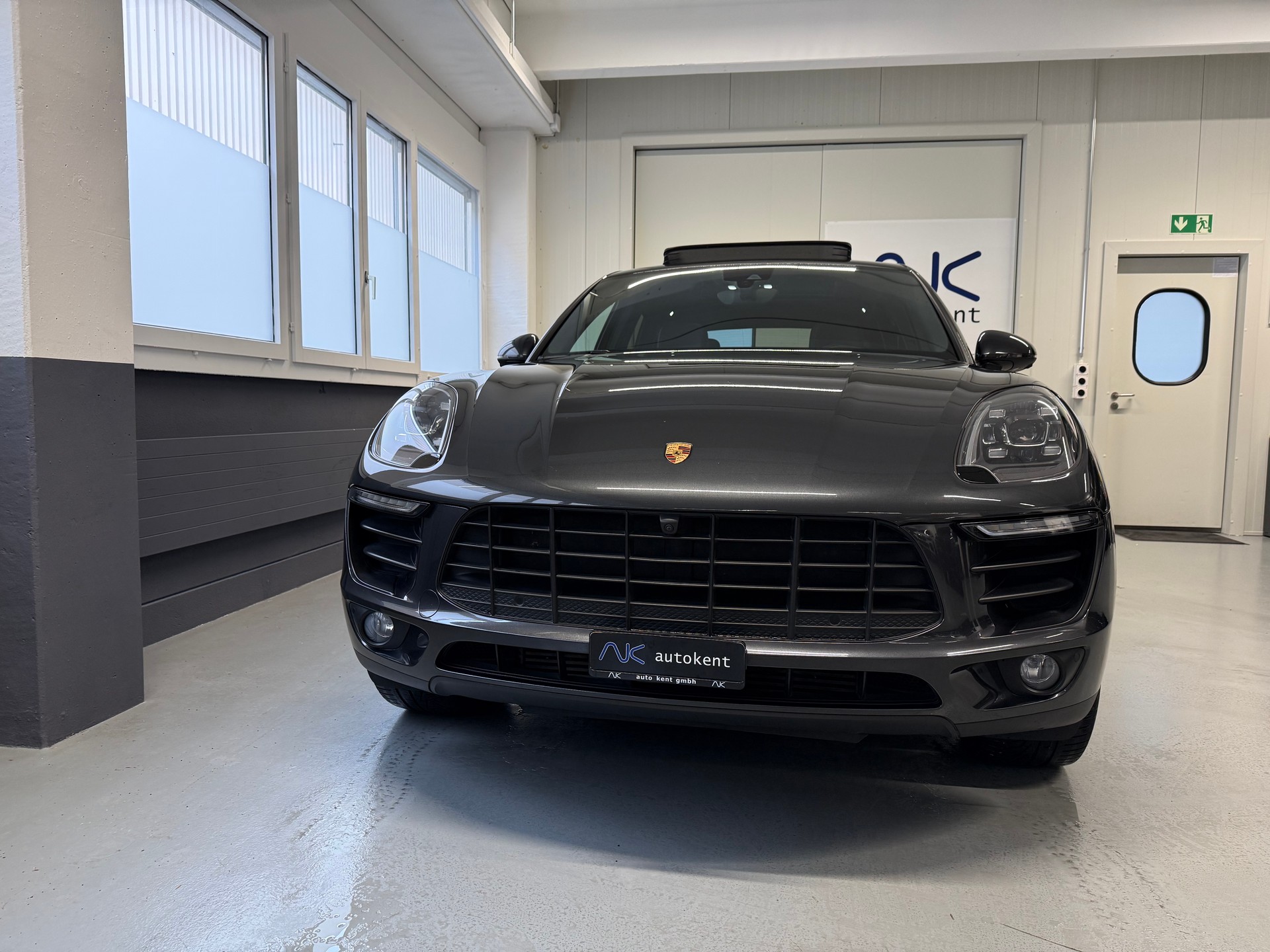 PORSCHE Macan S Diesel PDK-image-1