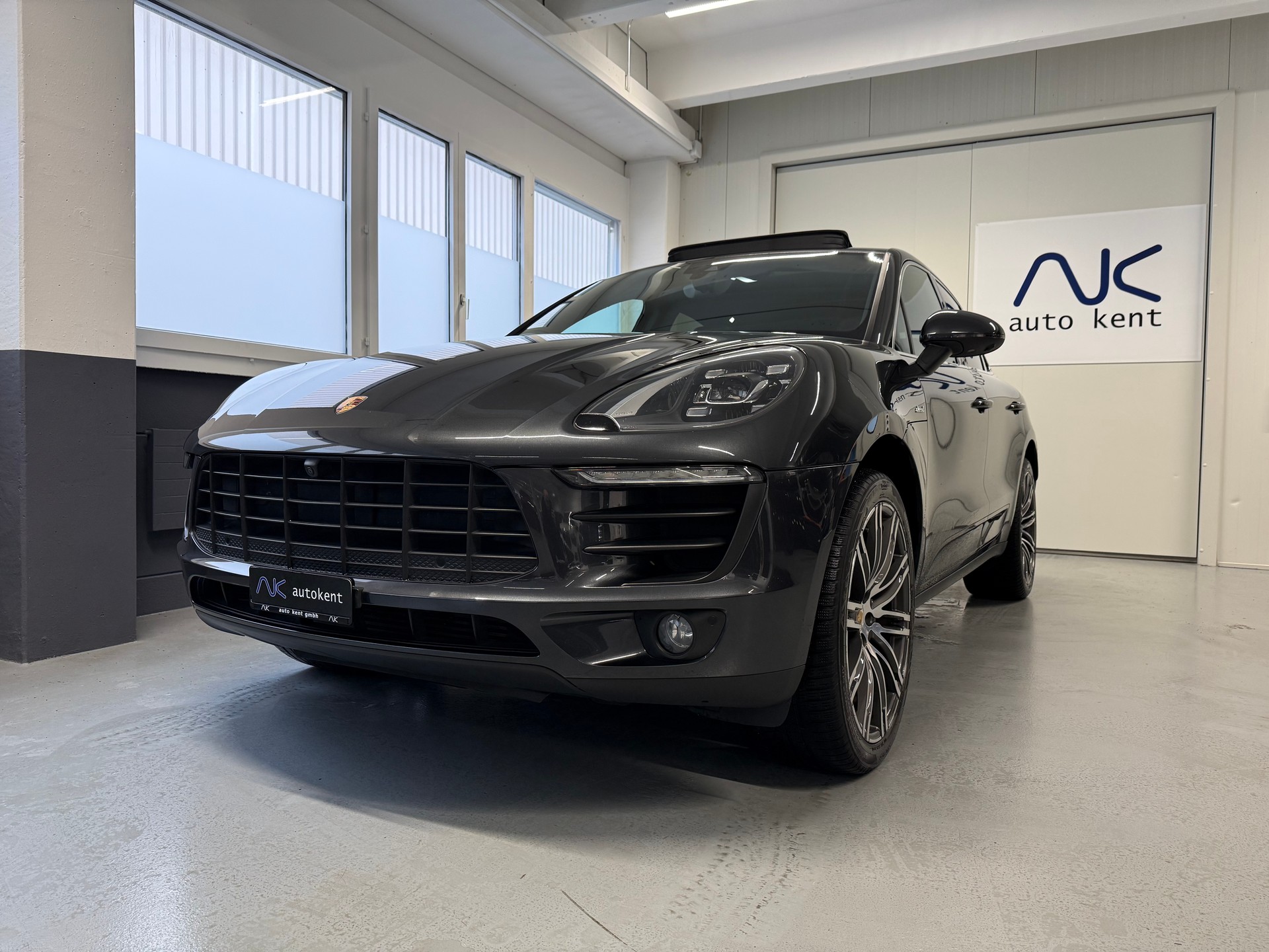 PORSCHE Macan S Diesel PDK-image-0