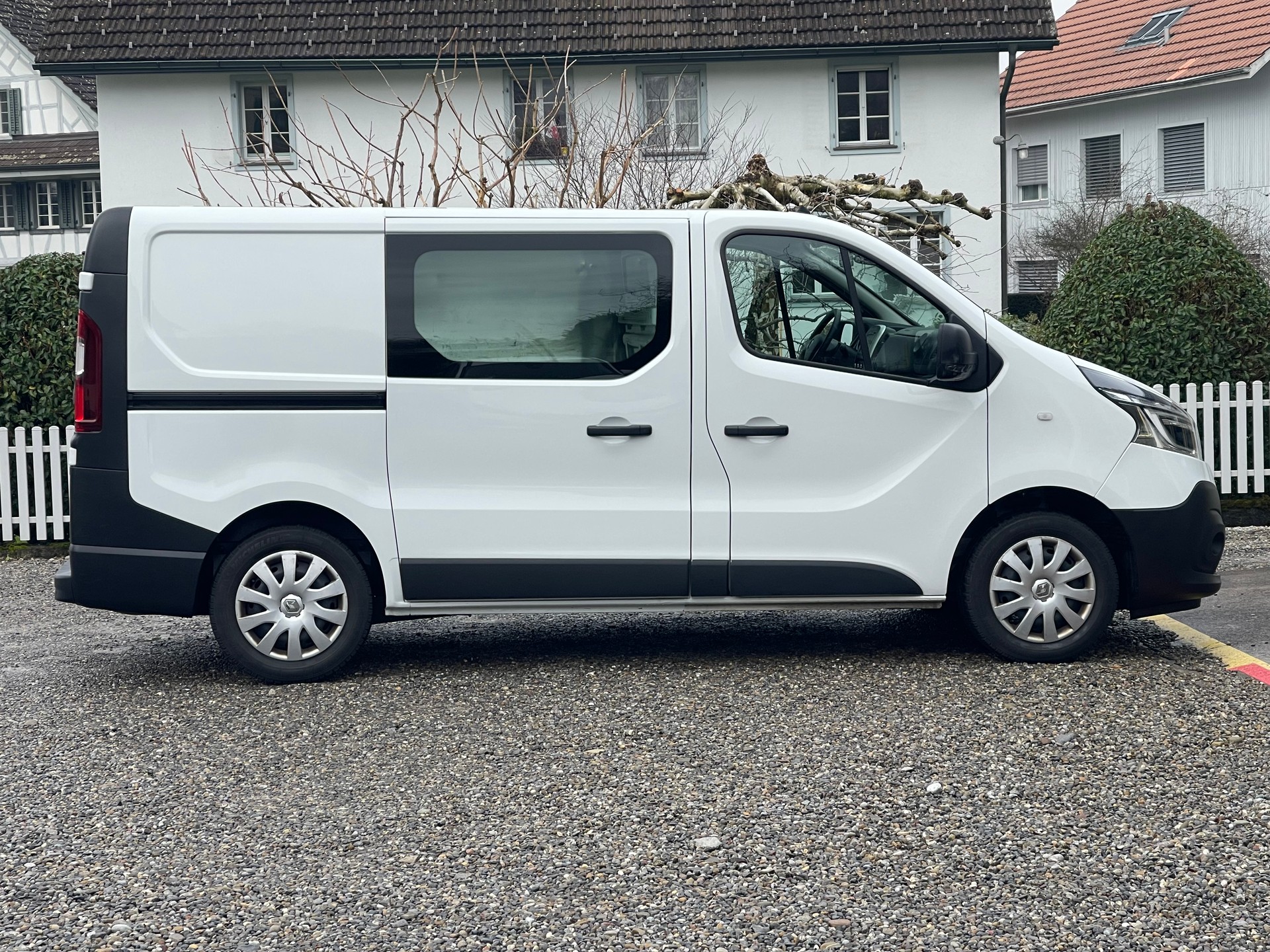 RENAULT Trafic 2.0 Energy dCi 120 3.0t Business L1H1-image-6