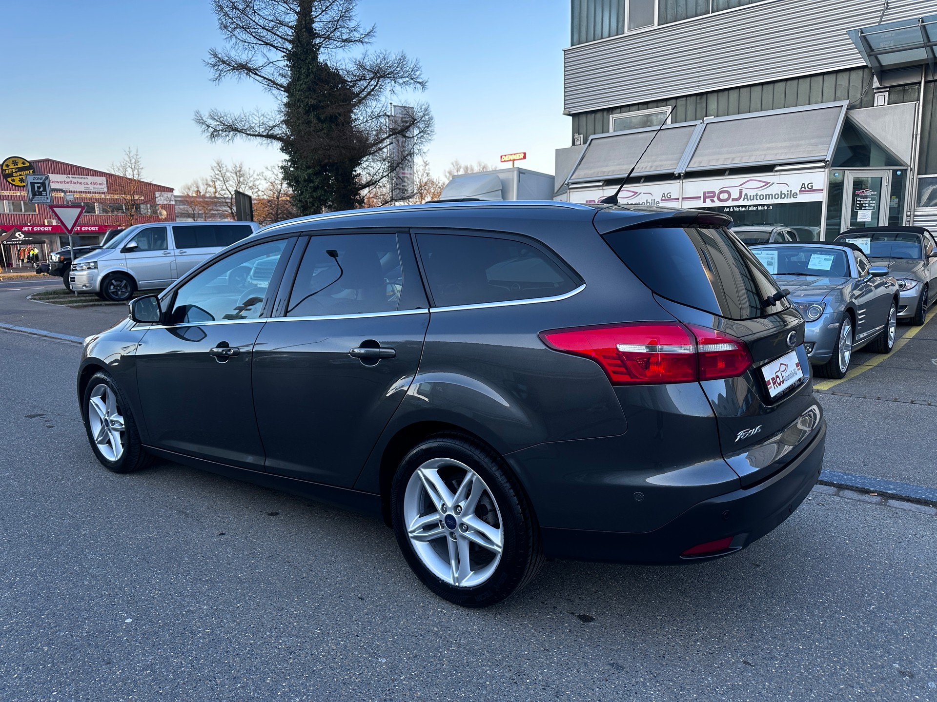 FORD Focus 1.5 SCTi Titanium X-image-6