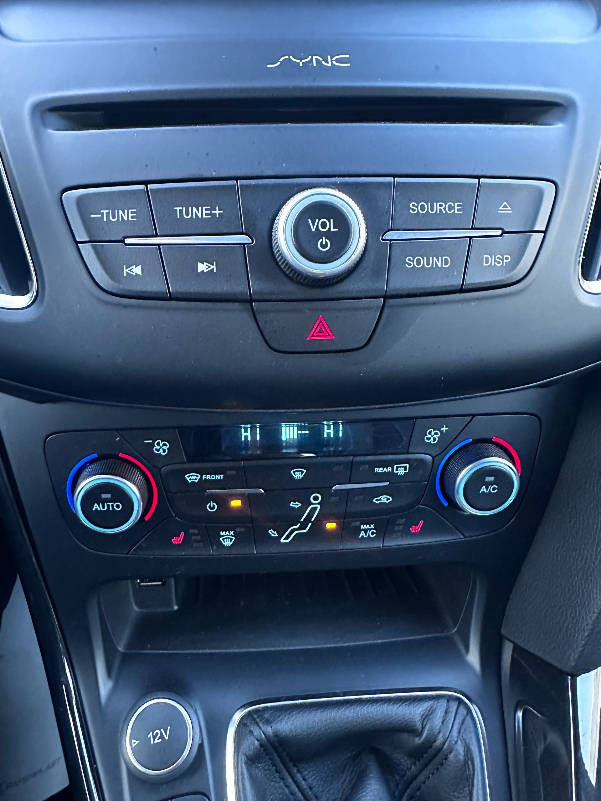 FORD Focus 1.5 SCTi Titanium X-image-14
