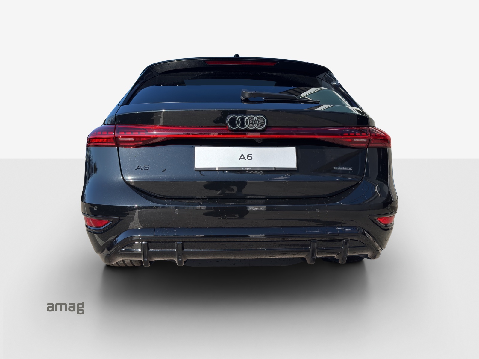 AUDI A6 Avant e-tron quattro-showroom-element-3