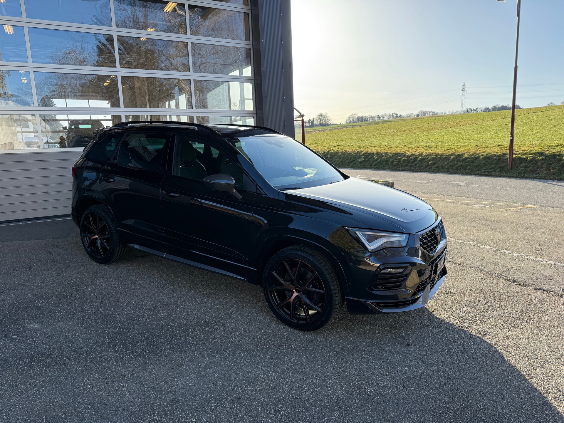 CUPRA Ateca 2.0TSI VZ 4Drive DSG / VENDUE VERKAUFT-image-1
