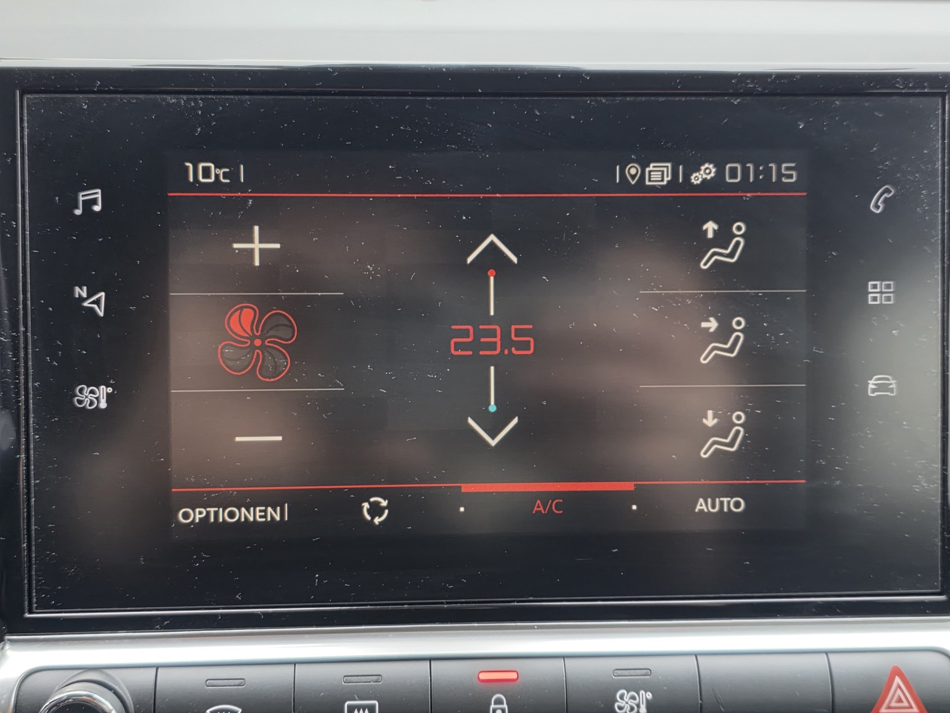 CITROEN C4 Cactus 1.2 Pure Tech Shine EAT6-image-10