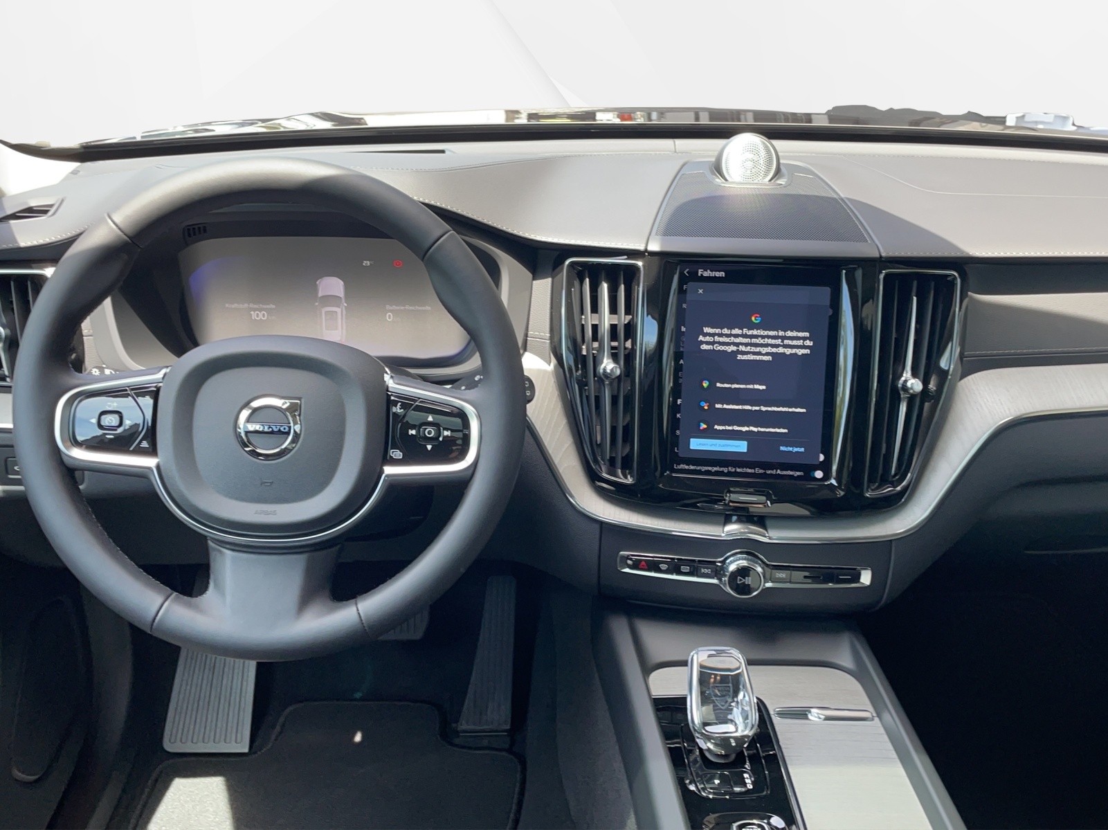 VOLVO XC60 2.0 T8 TE Ultra Bright eAWD-image-4