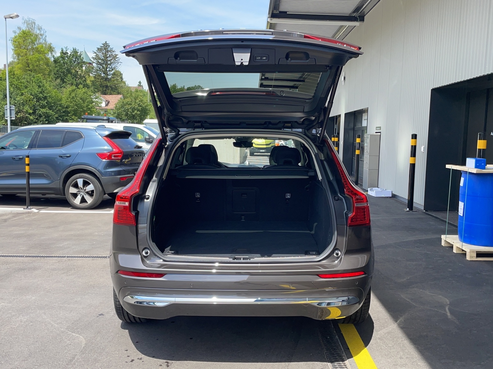 VOLVO XC60 2.0 T8 TE Ultra Bright eAWD-image-11
