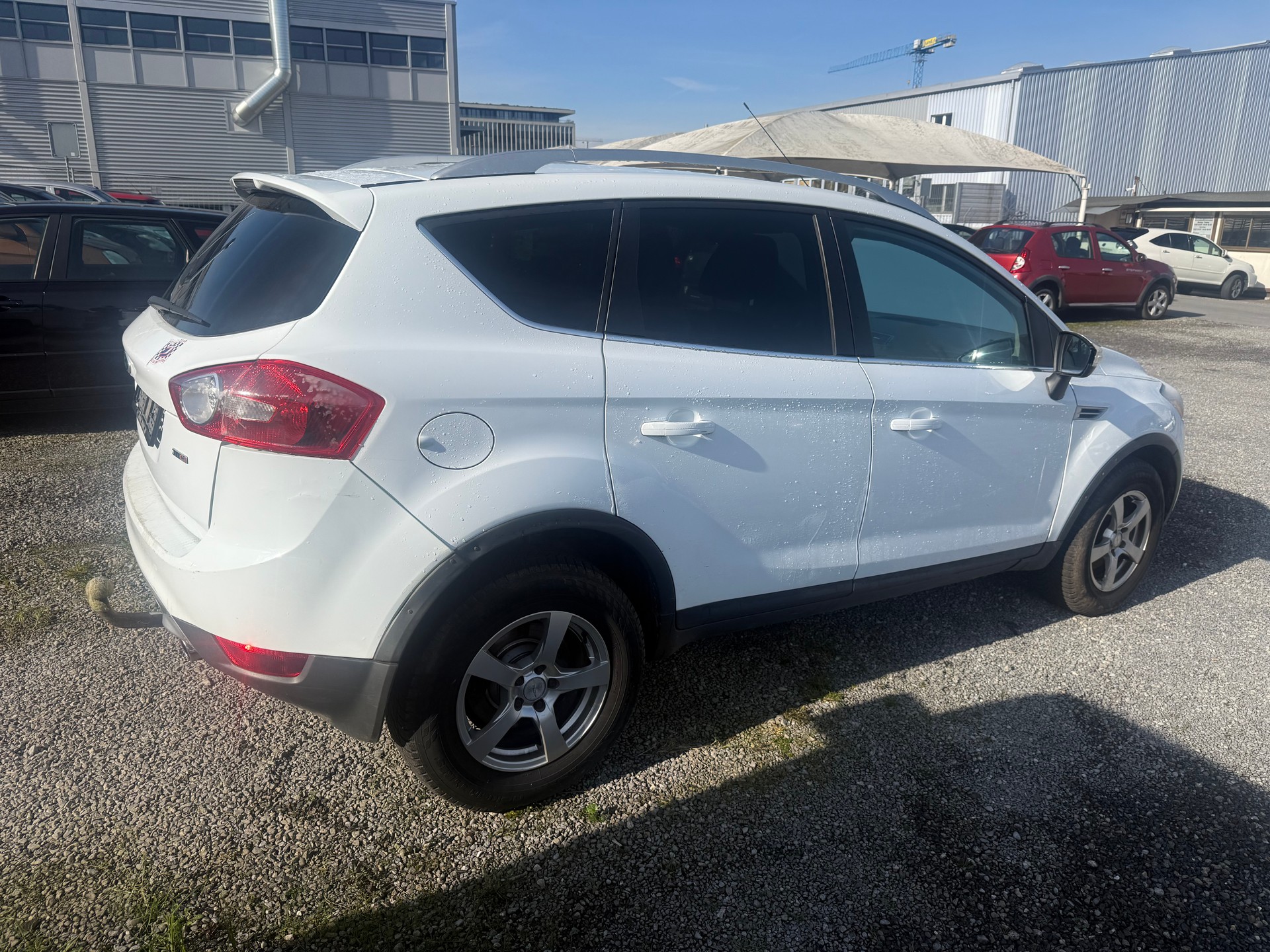 FORD Kuga 2.0 TDCi Carving 4WD PowerShift-image-3