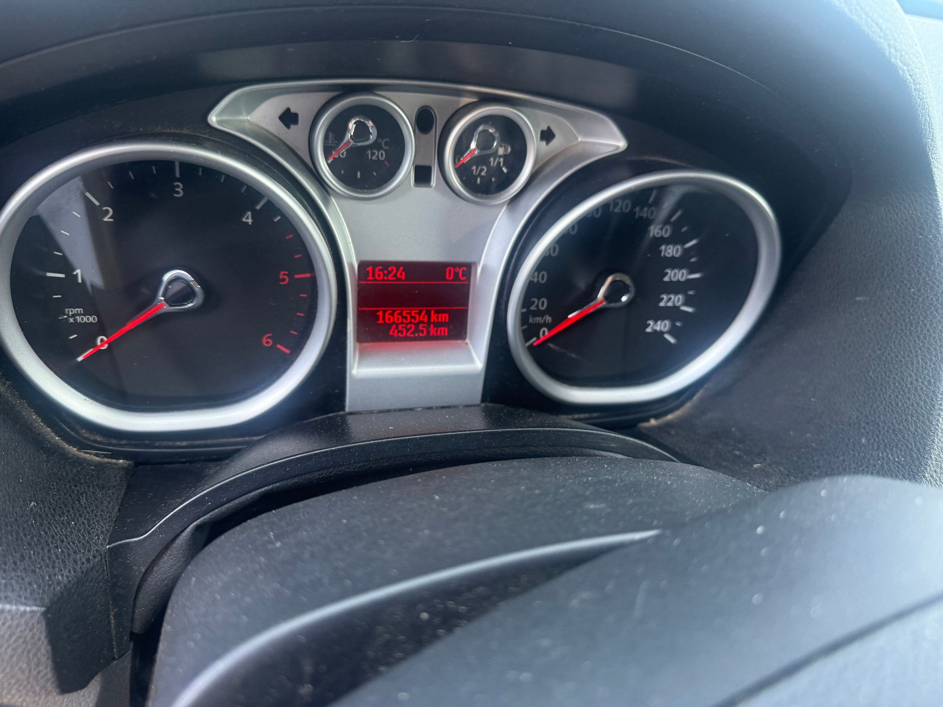 FORD Kuga 2.0 TDCi Carving 4WD PowerShift-image-5