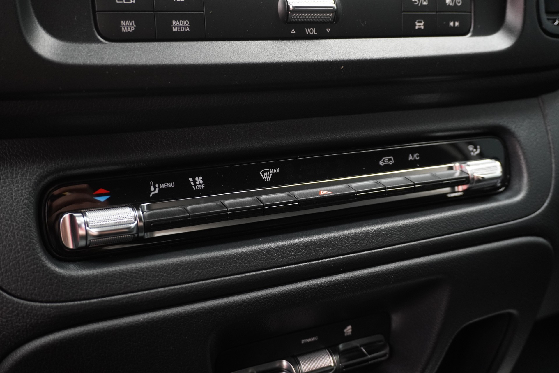 MERCEDES-BENZ Vito 114 KA PRO 3200mm L WORKER-image-7