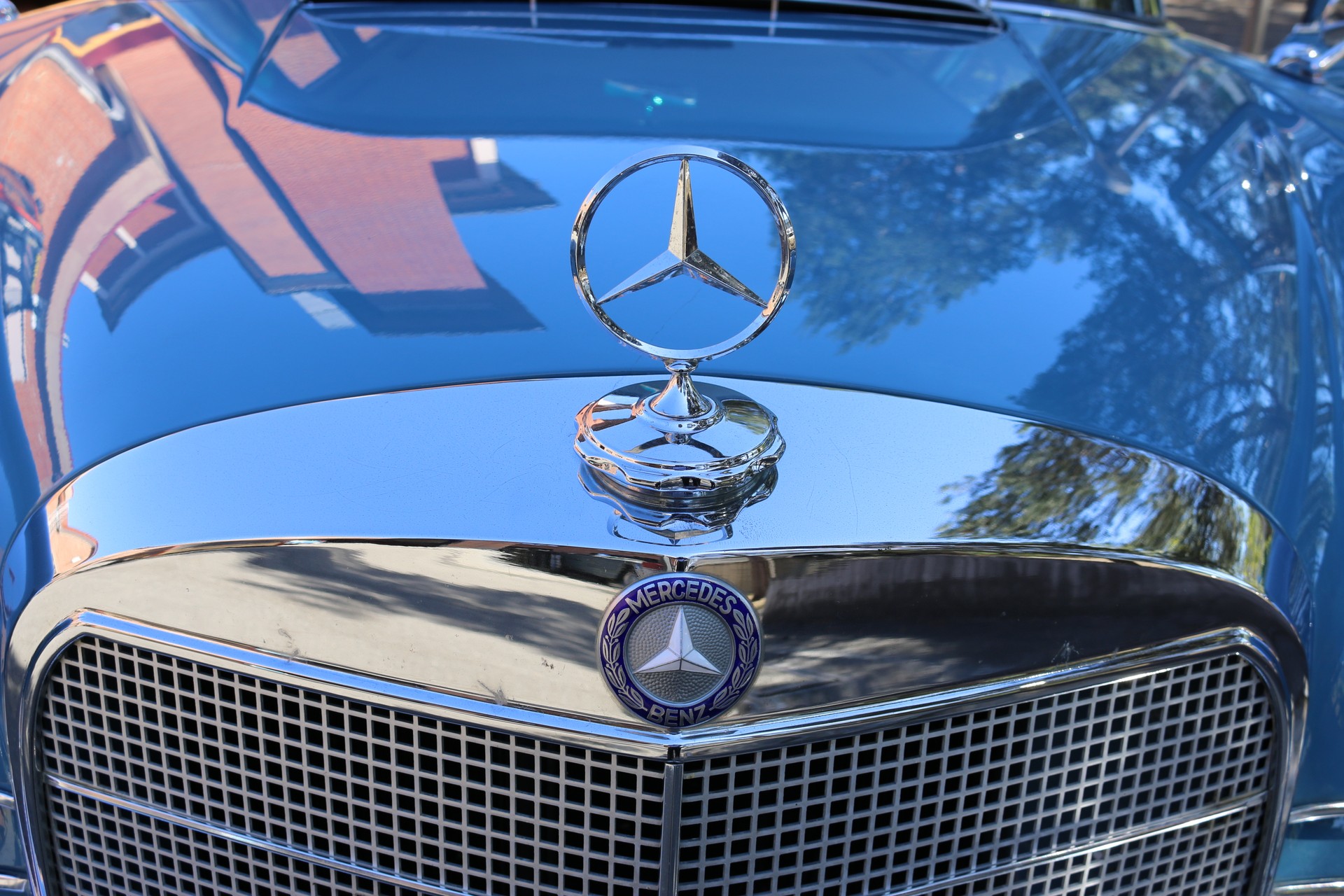 MERCEDES-BENZ 190 C W110-image-12