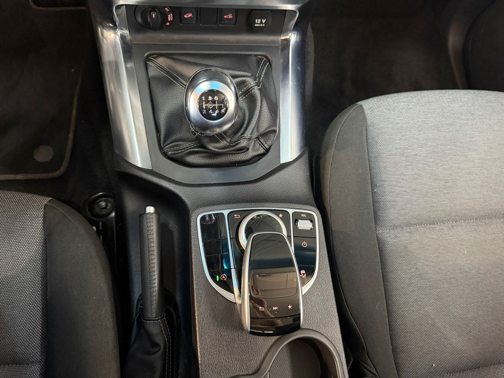 MERCEDES-BENZ X 220 d 4MATIC Progressive Doppel Cab.-image-19