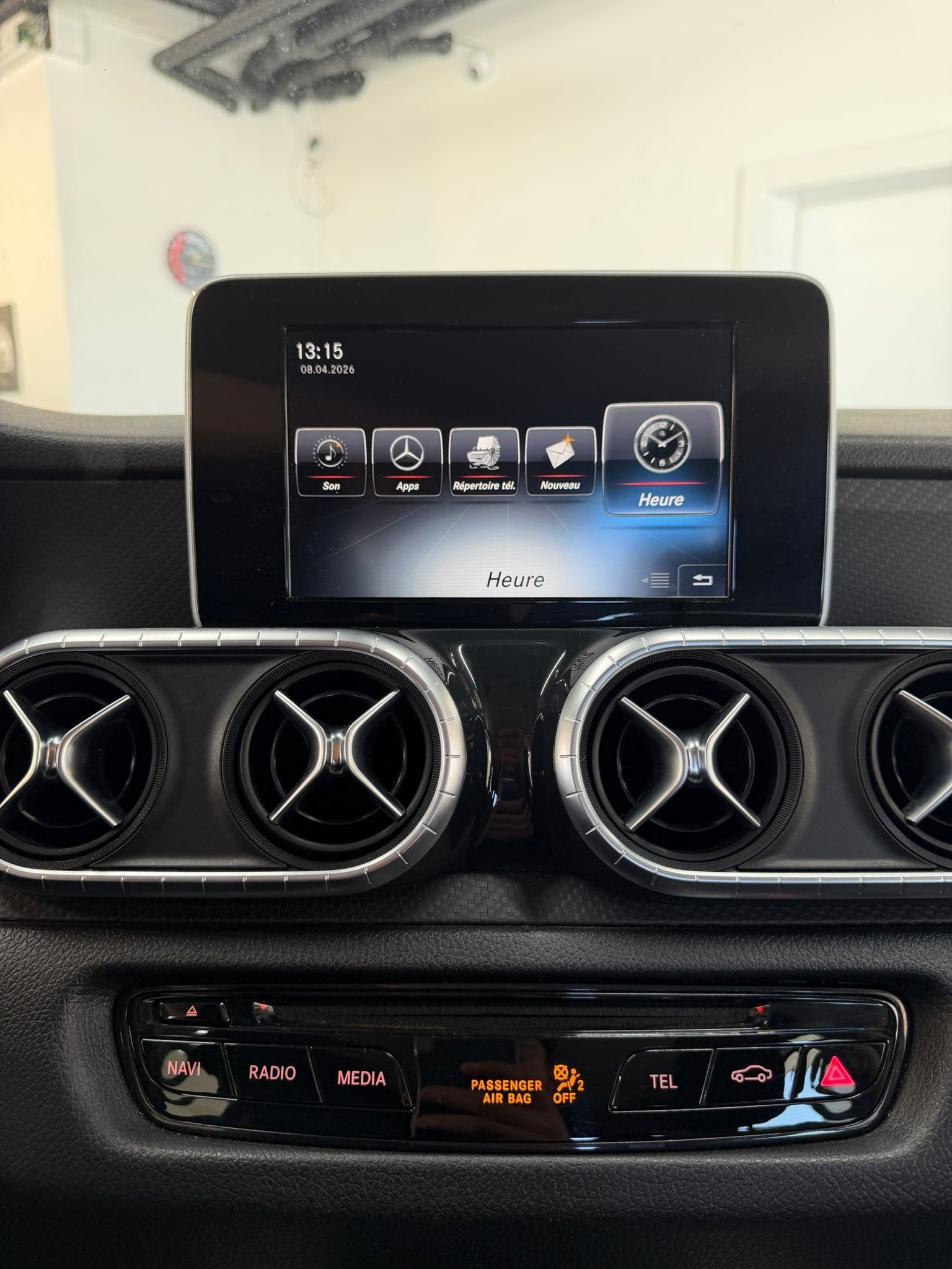 MERCEDES-BENZ X 220 d 4MATIC Progressive Doppel Cab.-image-24