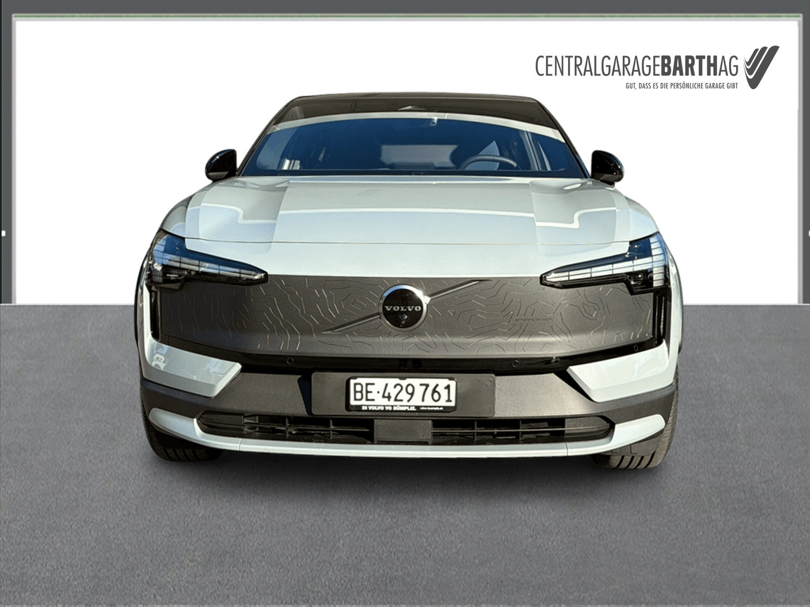 VOLVO EX30 CC E60 Twin Performance AWD-image-1