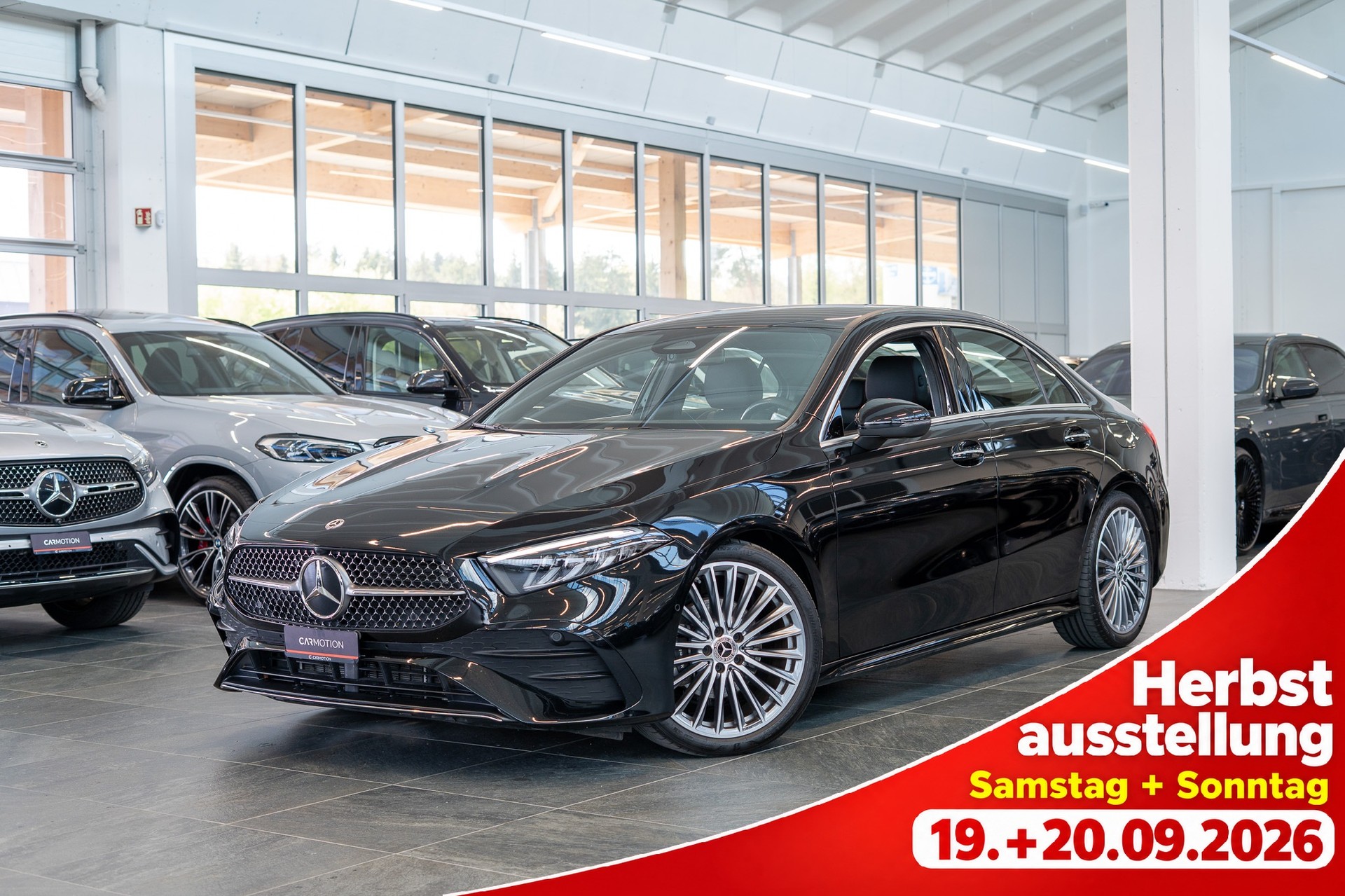 MERCEDES-BENZ A 200 AMG Line Limousine / Facelift / 19" Felgen / Ambiente-Beleuchtung-image-0