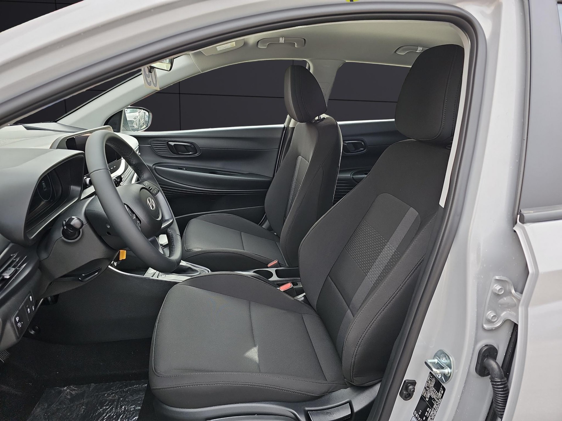 HYUNDAI i20 1.0 T-GDi Origo-image-9