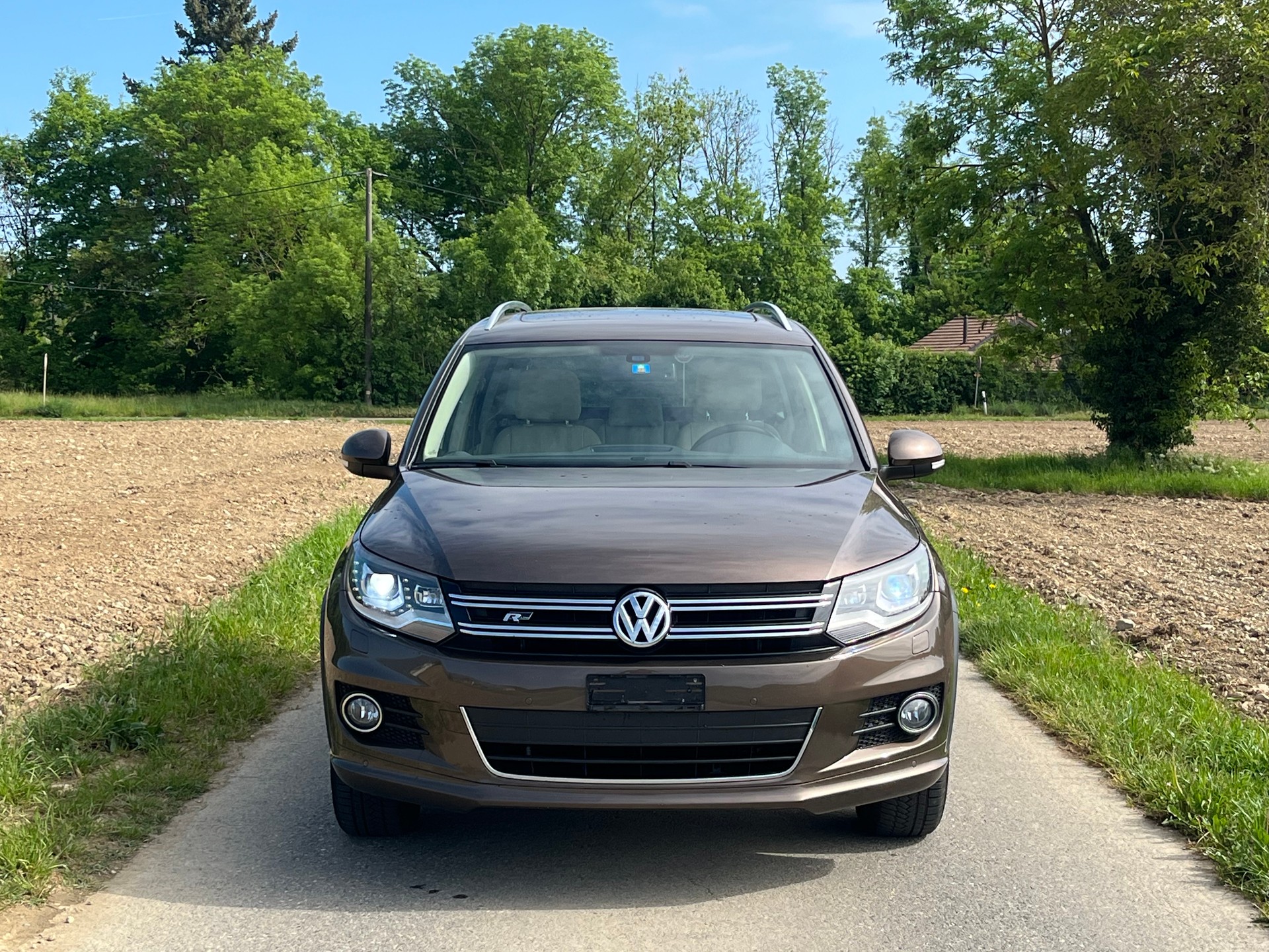 VW Tiguan 2.0 TSI Cup R-Line 4Motion DSG-showroom-element-3