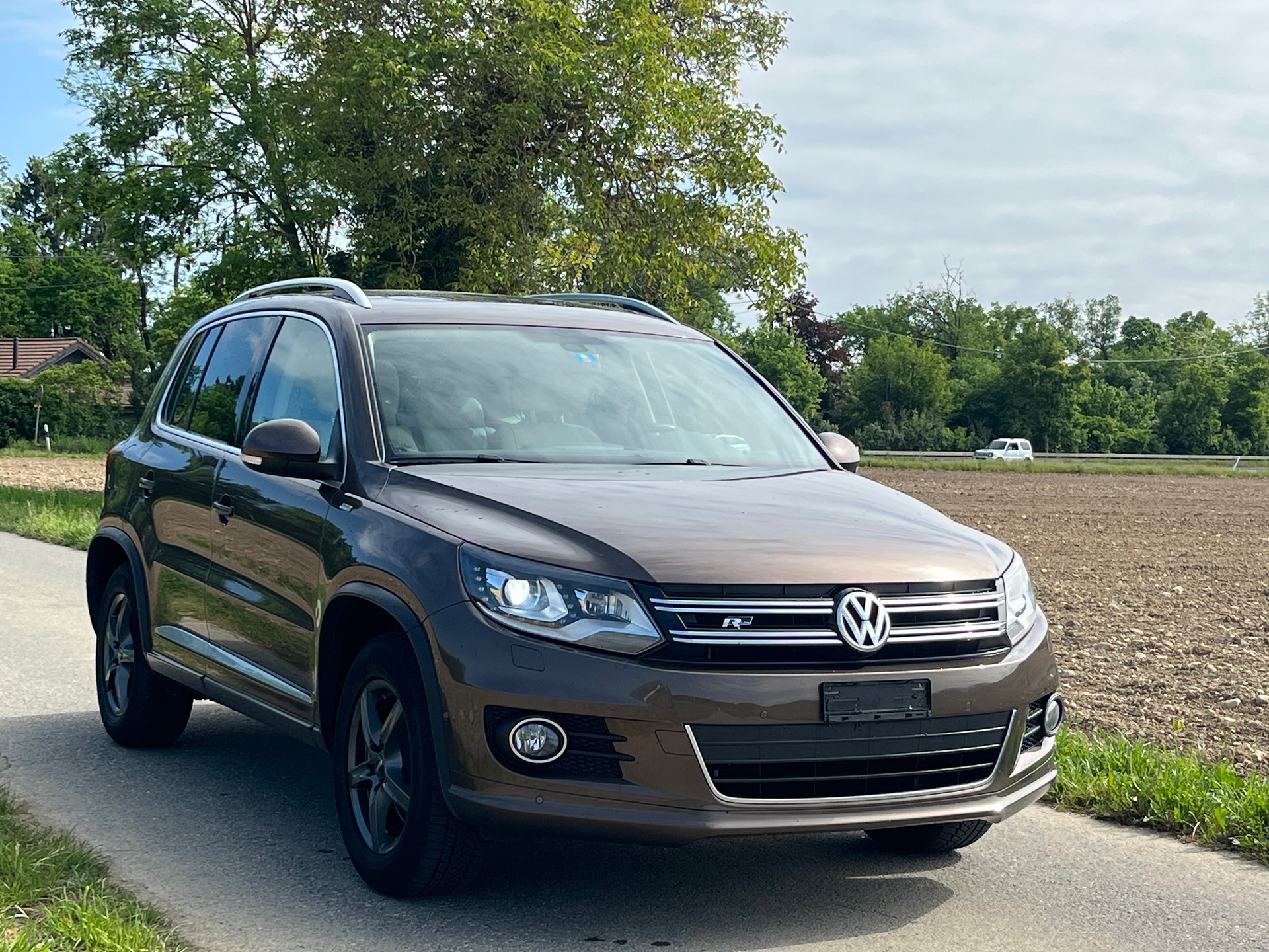 VW Tiguan 2.0 TSI Cup R-Line 4Motion DSG-image-5