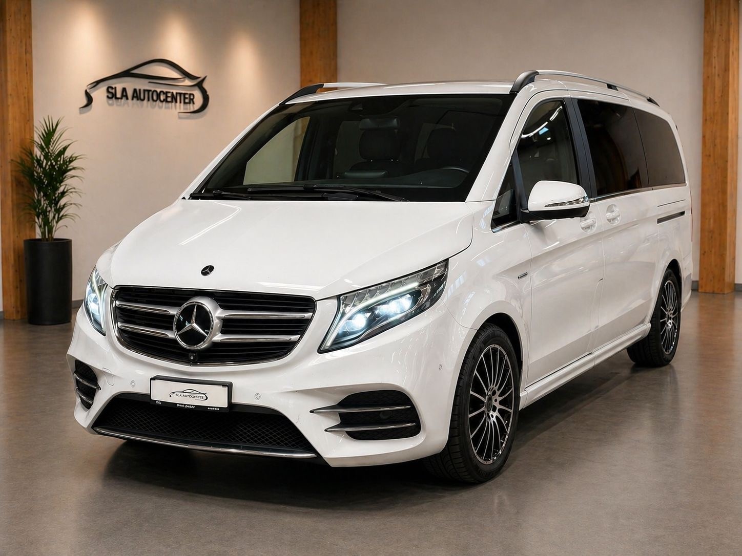 MERCEDES-BENZ V 250 d AMG Line Exclusive lang 4Matic 7G-Tronic