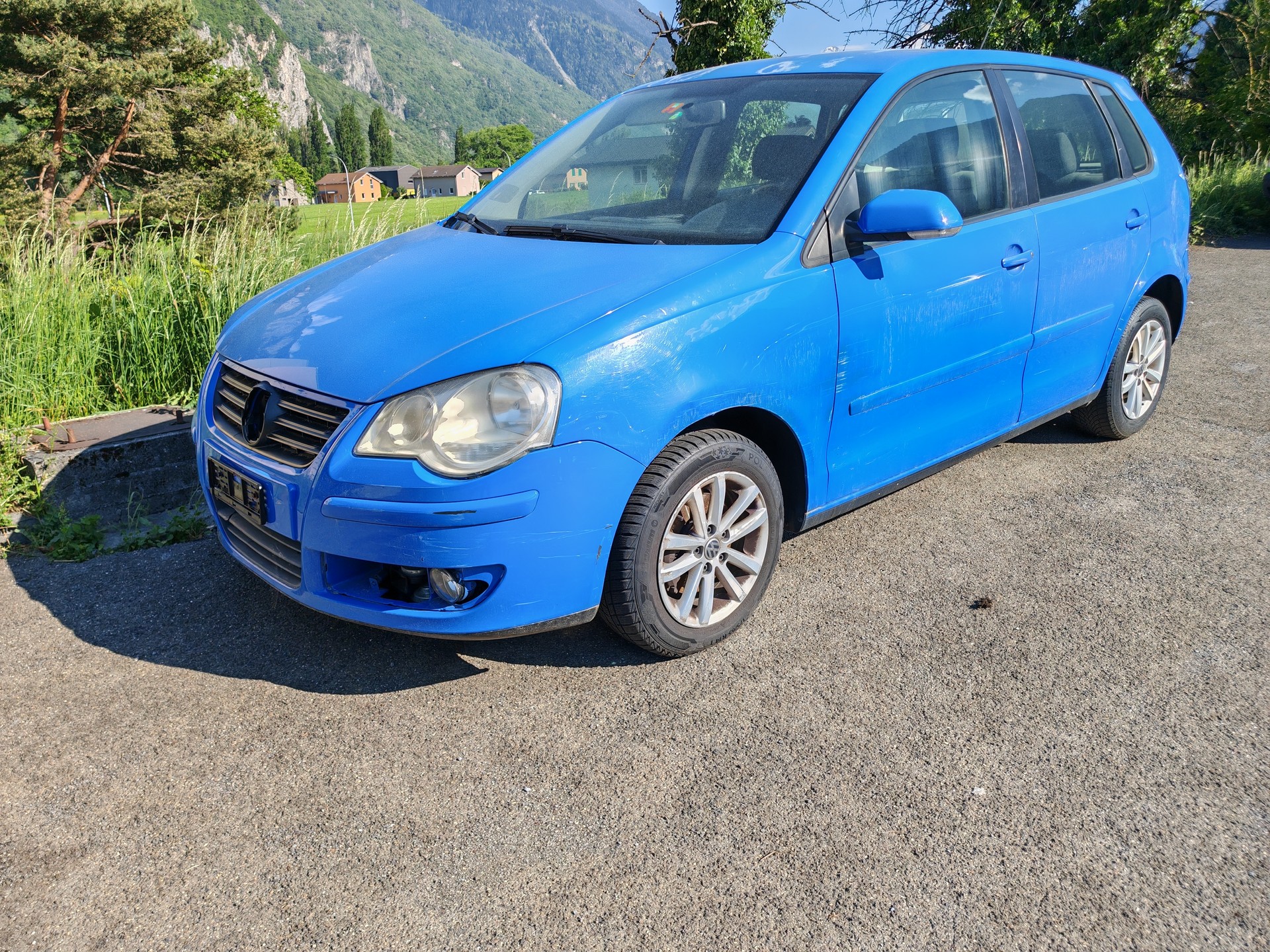 VW Polo 1.6 16V Young&Fresh-image-1