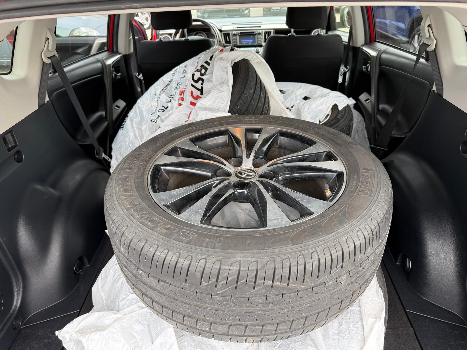 TOYOTA RAV4 2.2 D-4D 150 Style-image-13