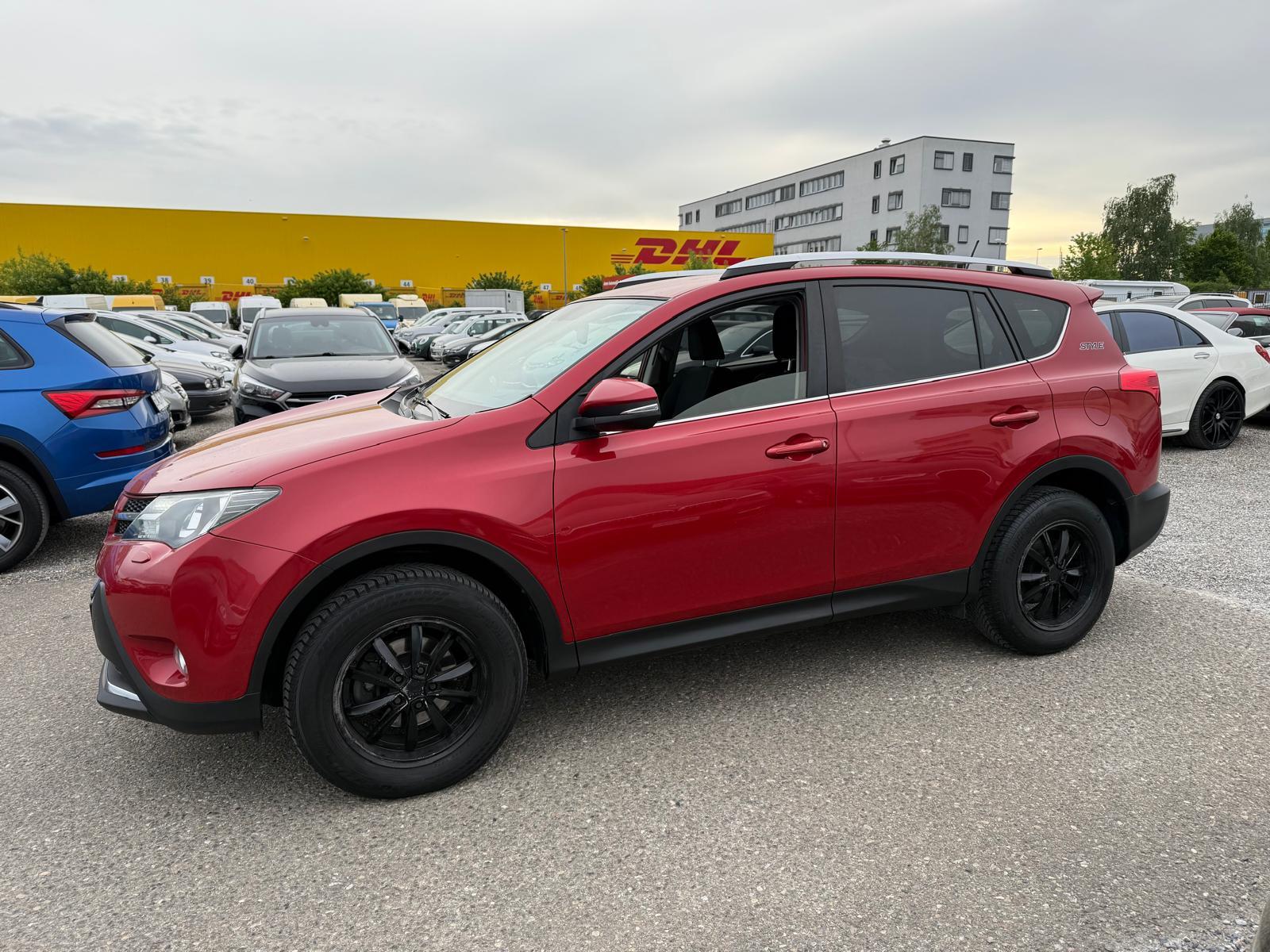 TOYOTA RAV4 2.2 D-4D 150 Style-image-6