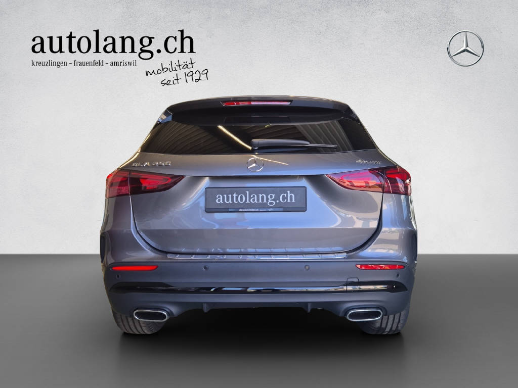 MERCEDES-BENZ GLA 250 Swiss Star-image-12