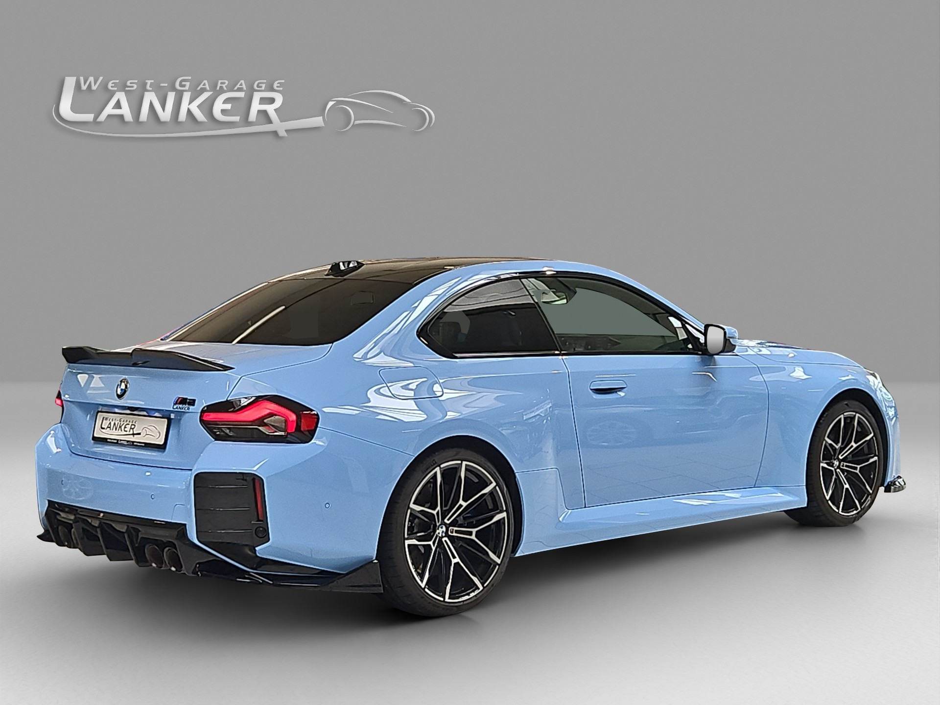 BMW M2 Coupé-showroom-element-2