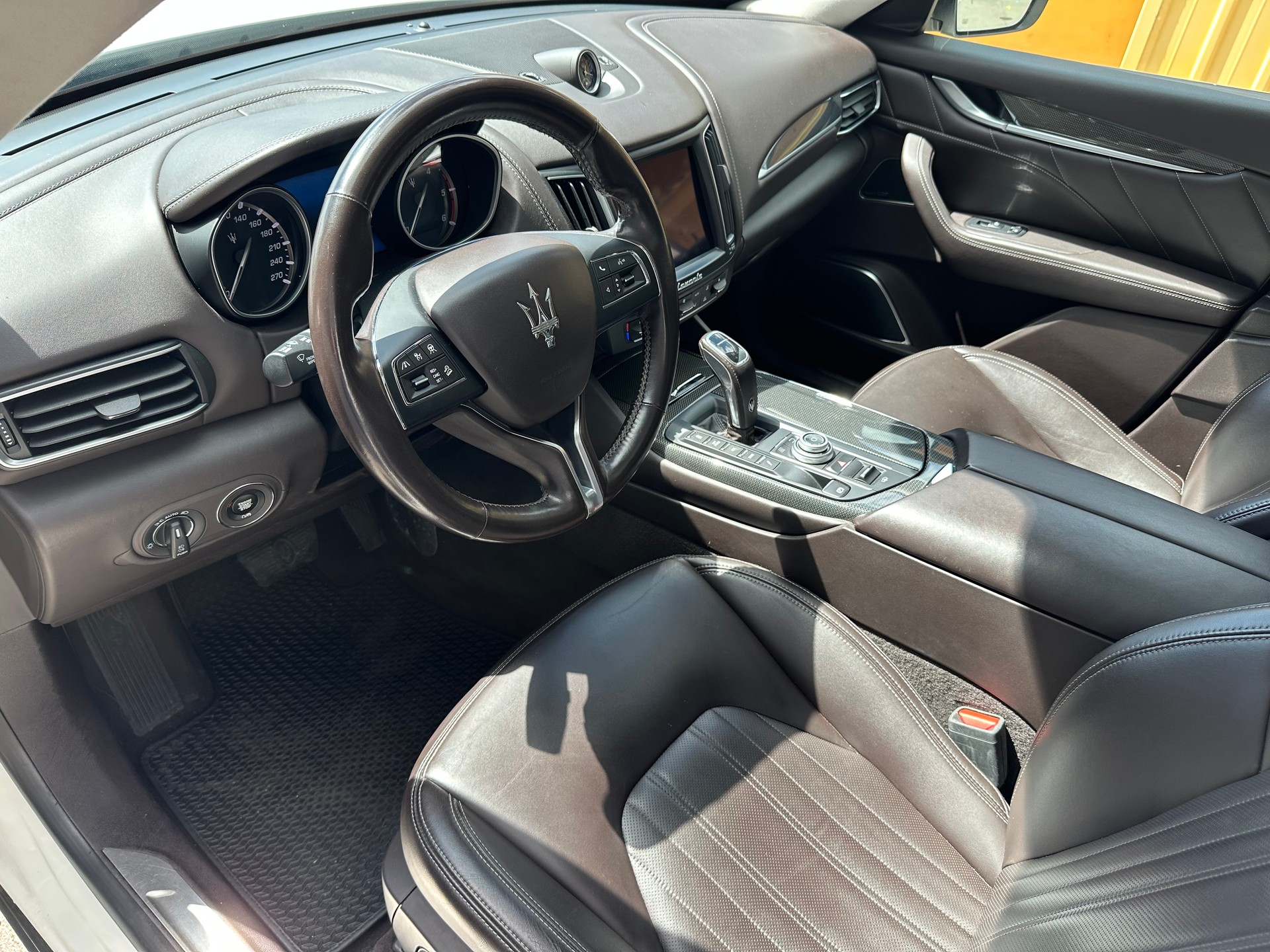 MASERATI Levante D 3.0V6 GranLusso-image-10